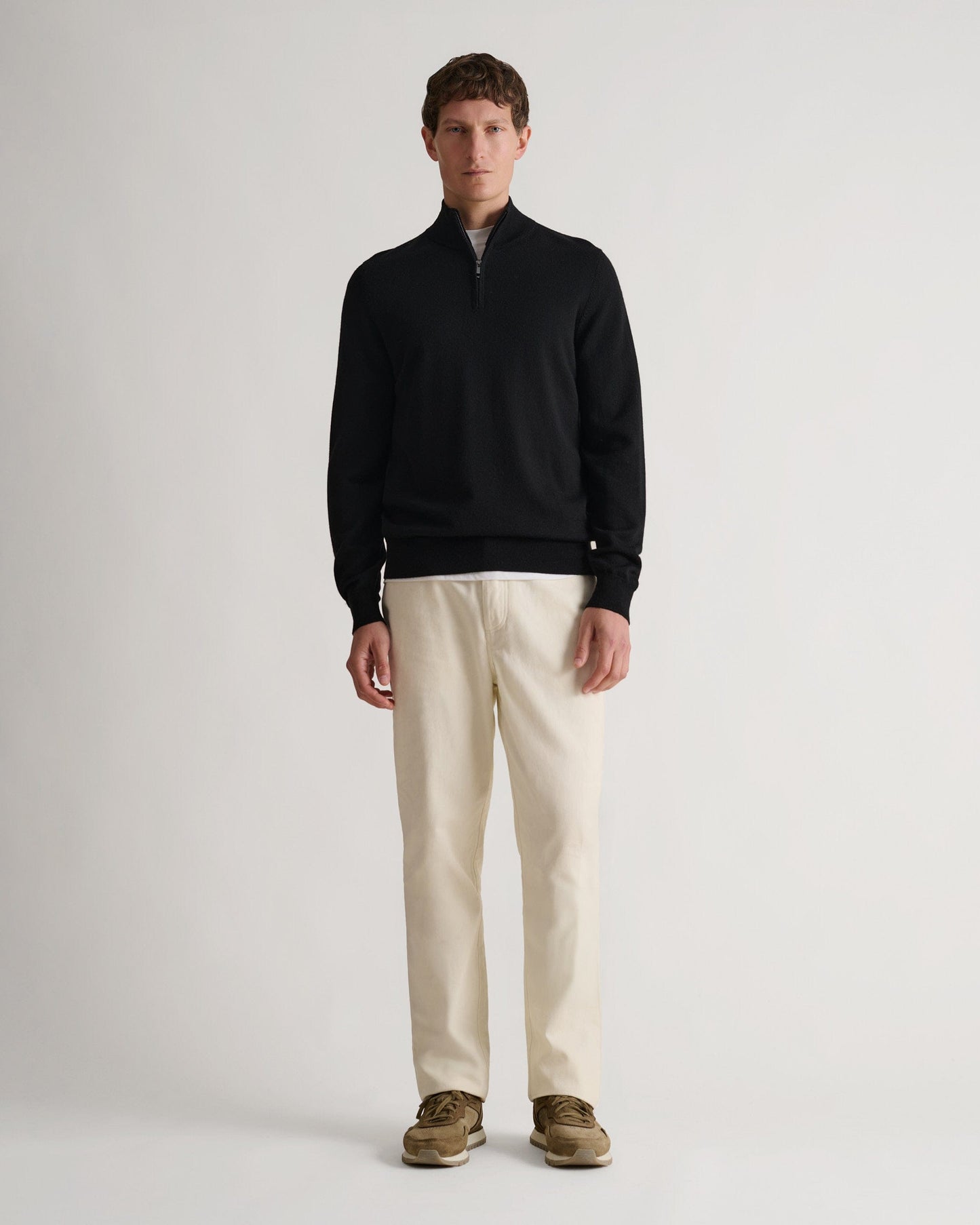 Men's Fine Merino 1/4 Zip Jumper - Black