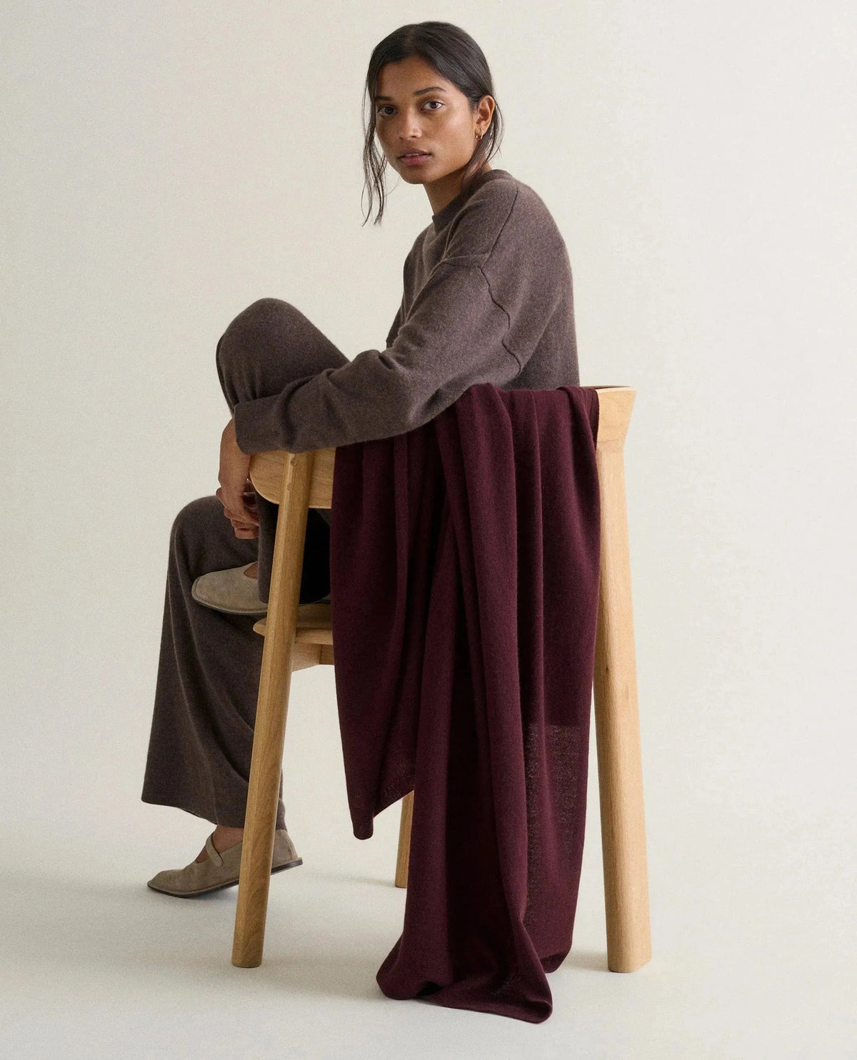 Oversized Finest Cashmere Wrap - Oxblood