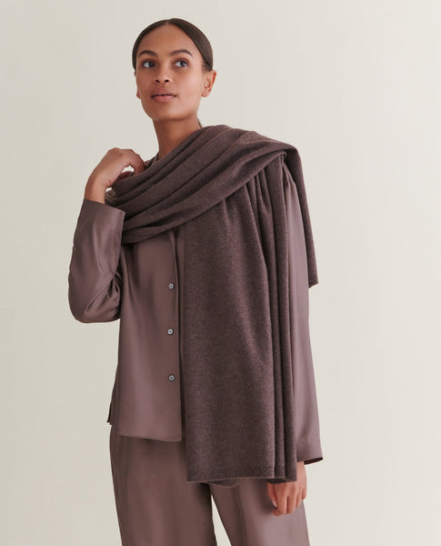 Lightweight 2024 cashmere wrap