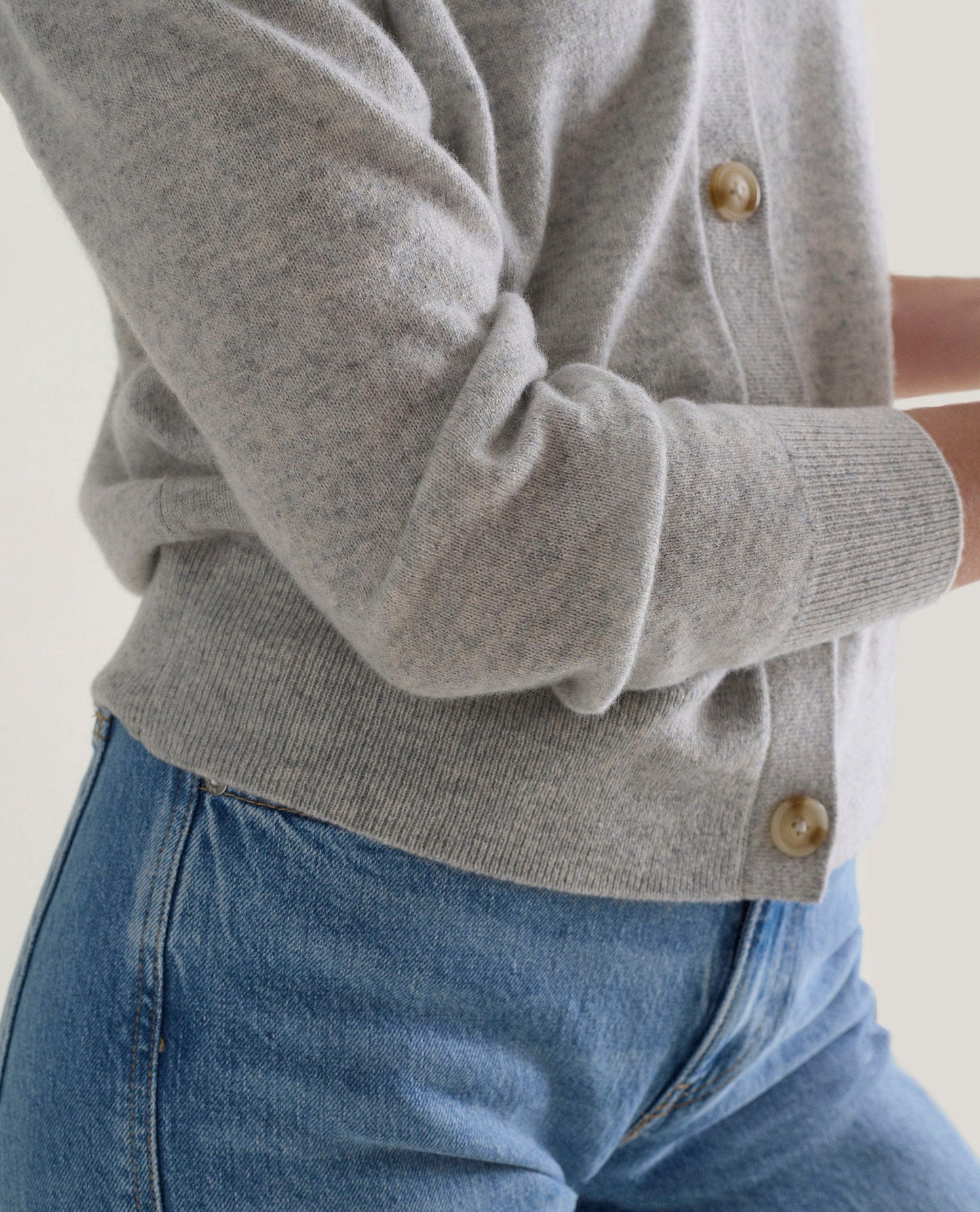 Women's Finest Cashmere Knitted V Neck Cardigan - Grey