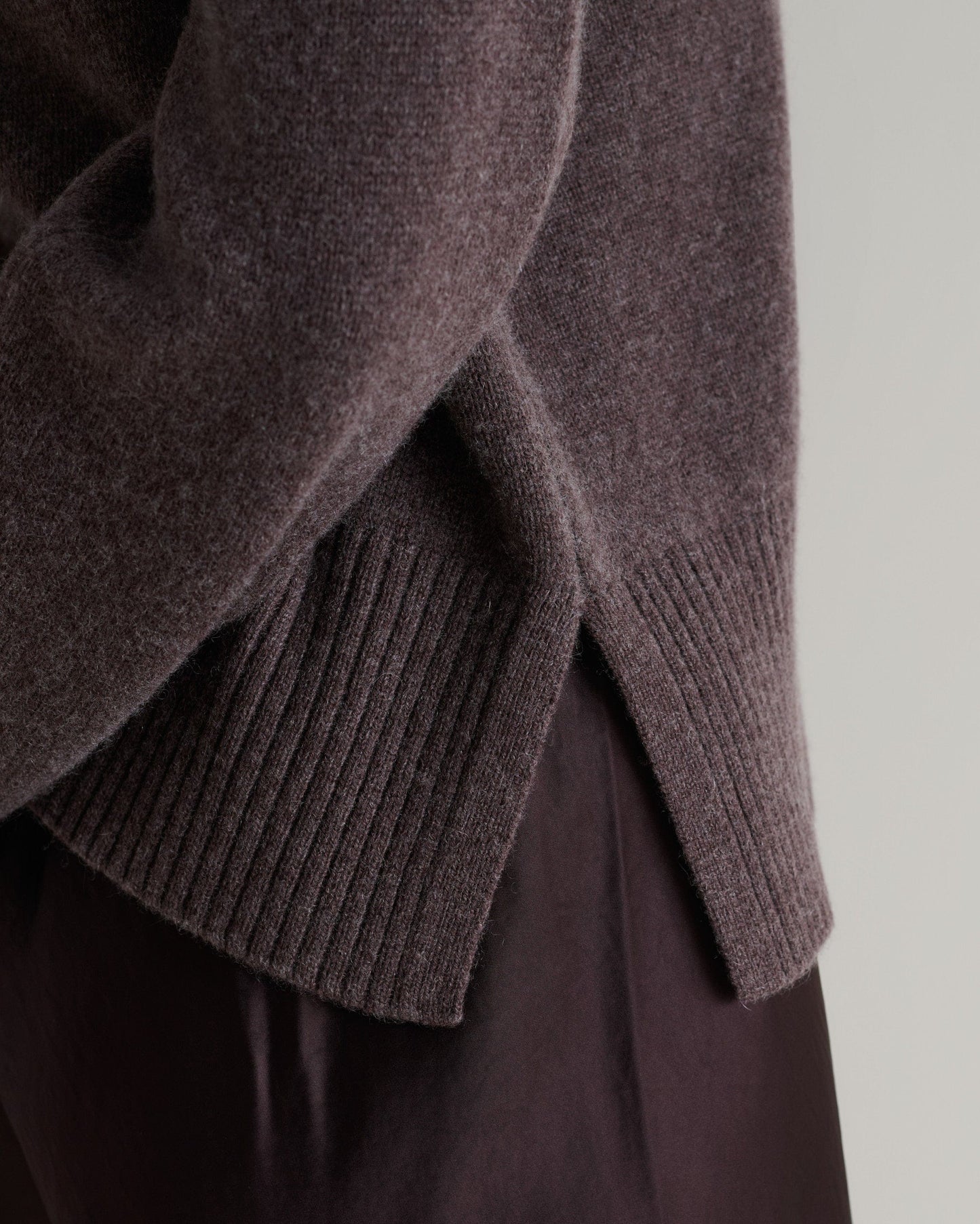 Women's Cashmere Merino High Neck Jumper - Chocolate