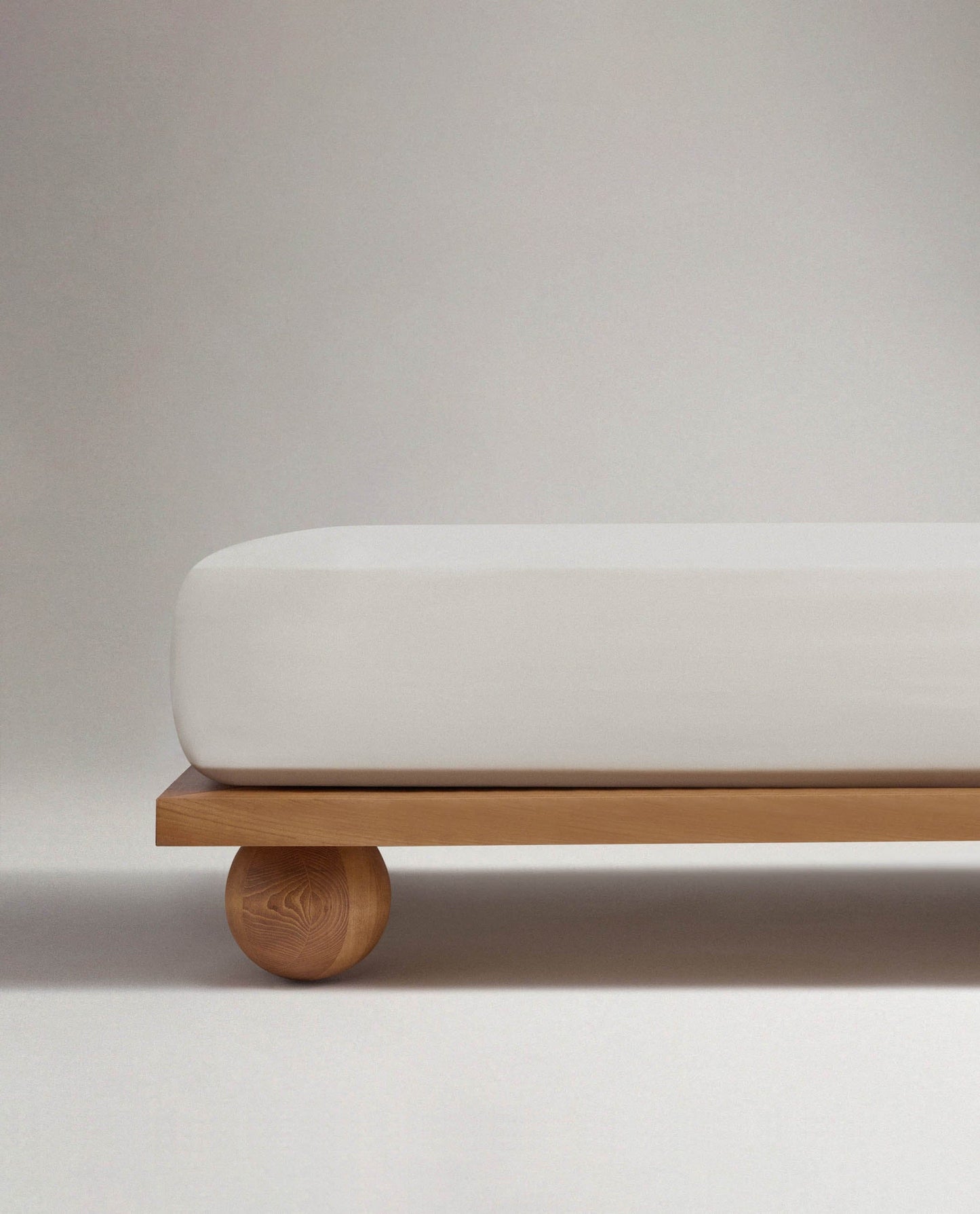 The Crisp & Cool Organic Luxury Fitted Sheet - Buttermilk