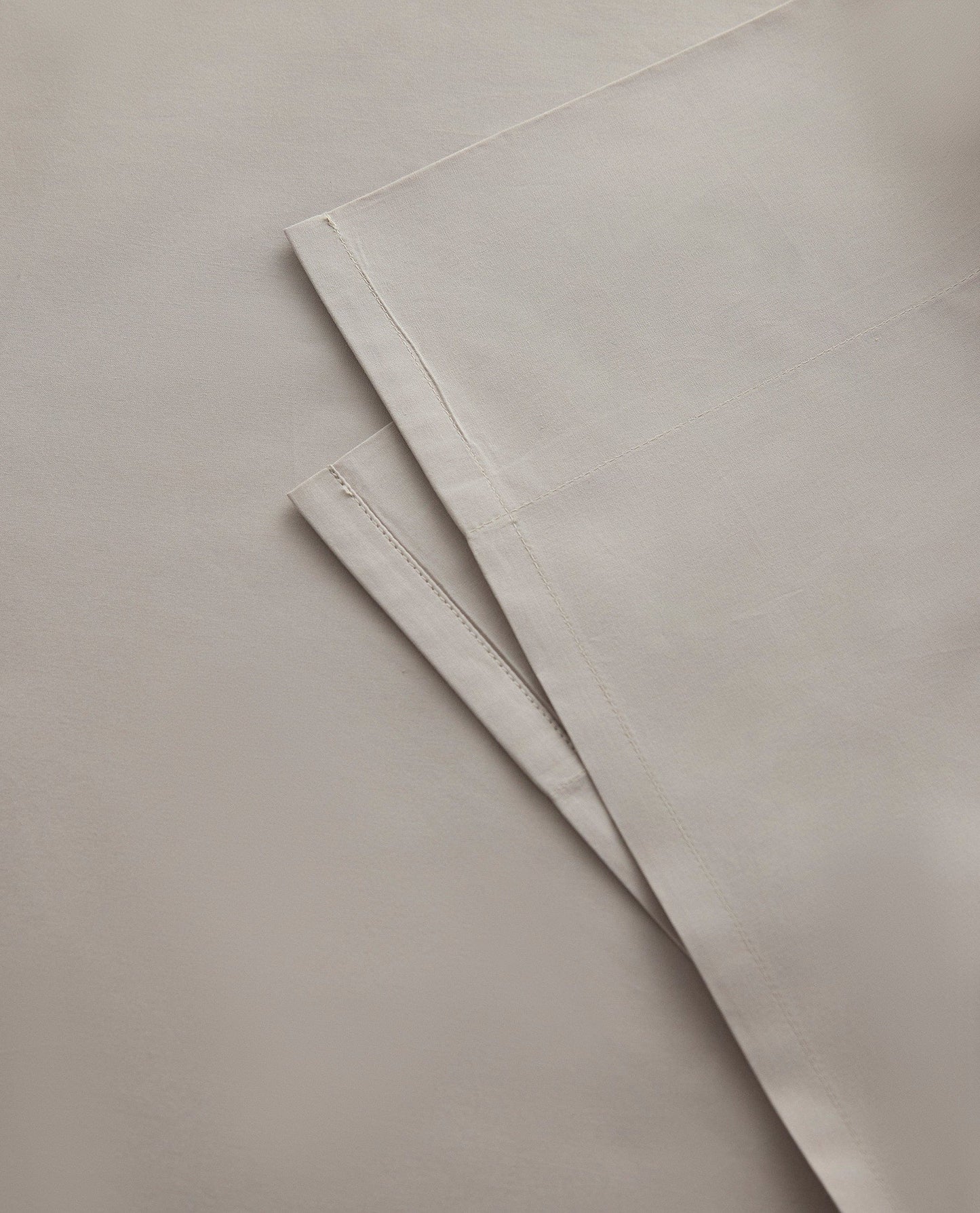 The Crisp & Cool Organic Luxury Flat Sheet - Pebble