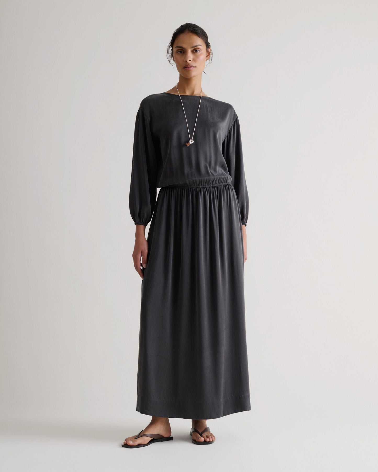 Women's Gathered Waist Easy-Silk Dress - Washed Black