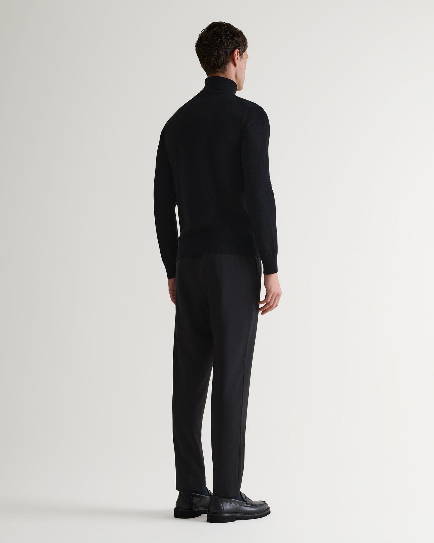 Men's Fine Merino Roll Neck Jumper - Black