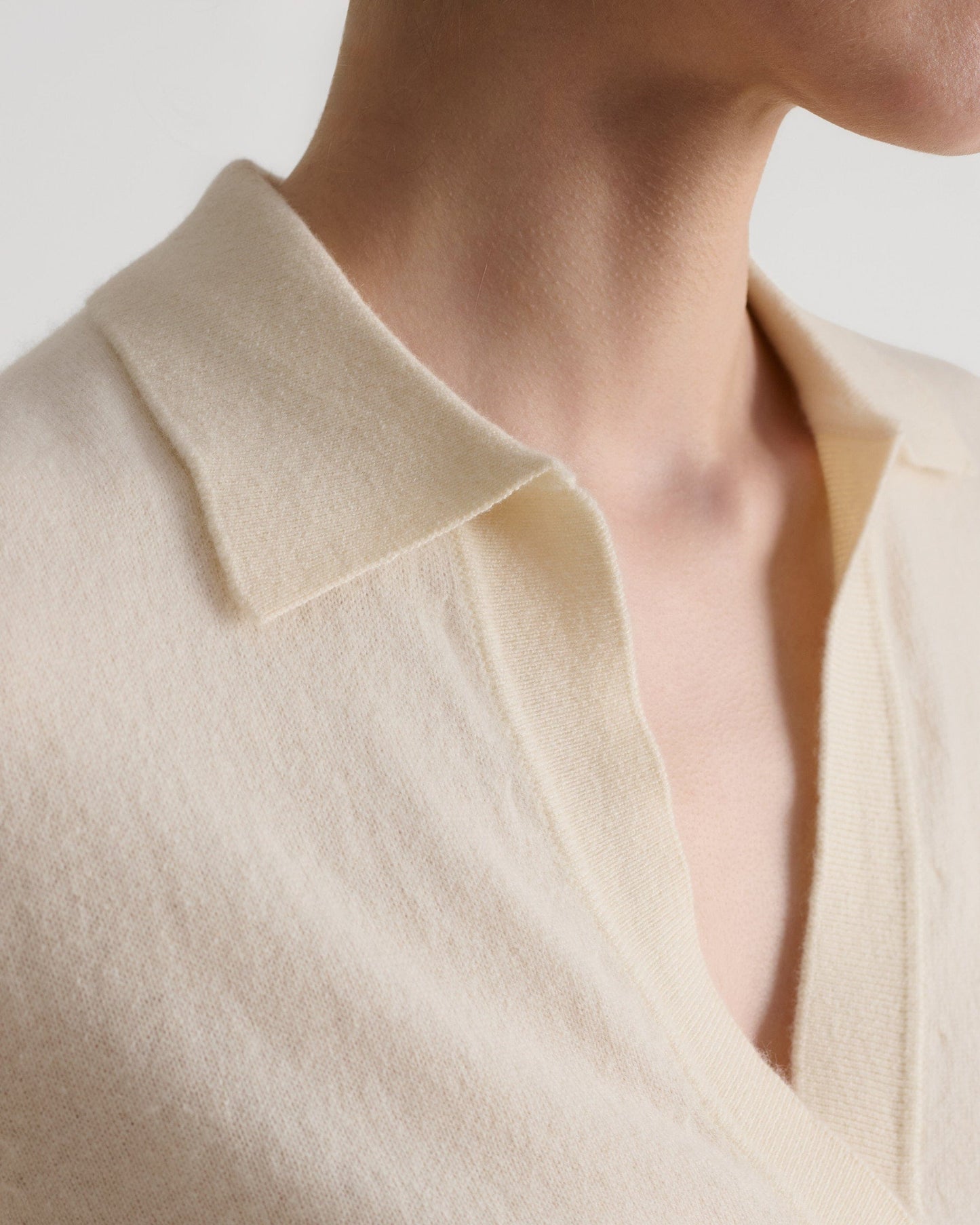 Women's Finest Cashmere Open Collar Polo - Buttermilk