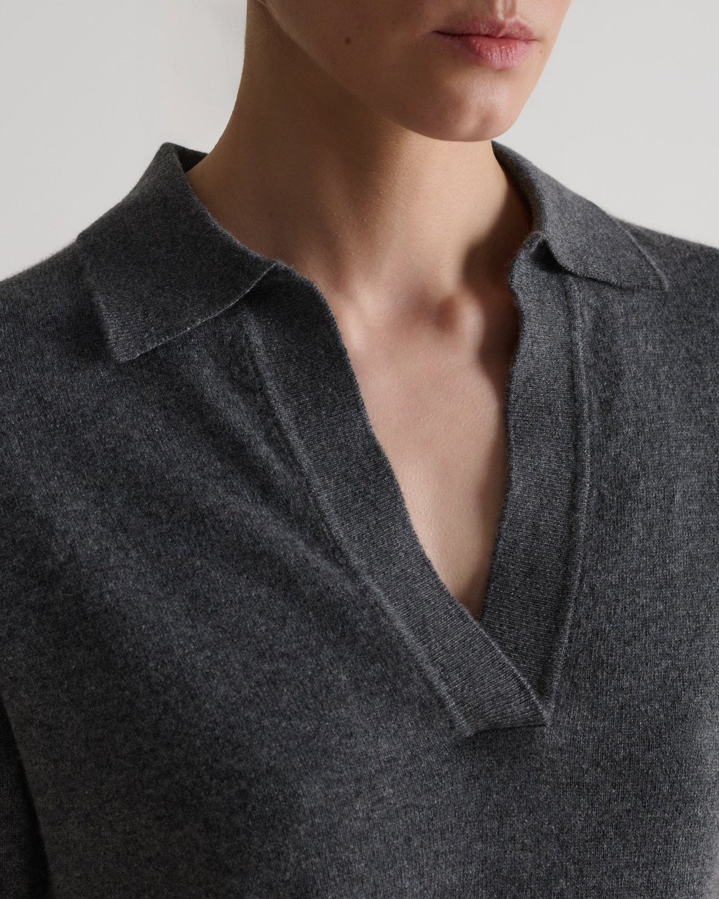 Women's Finest Cashmere Open Collar Polo - Graphite
