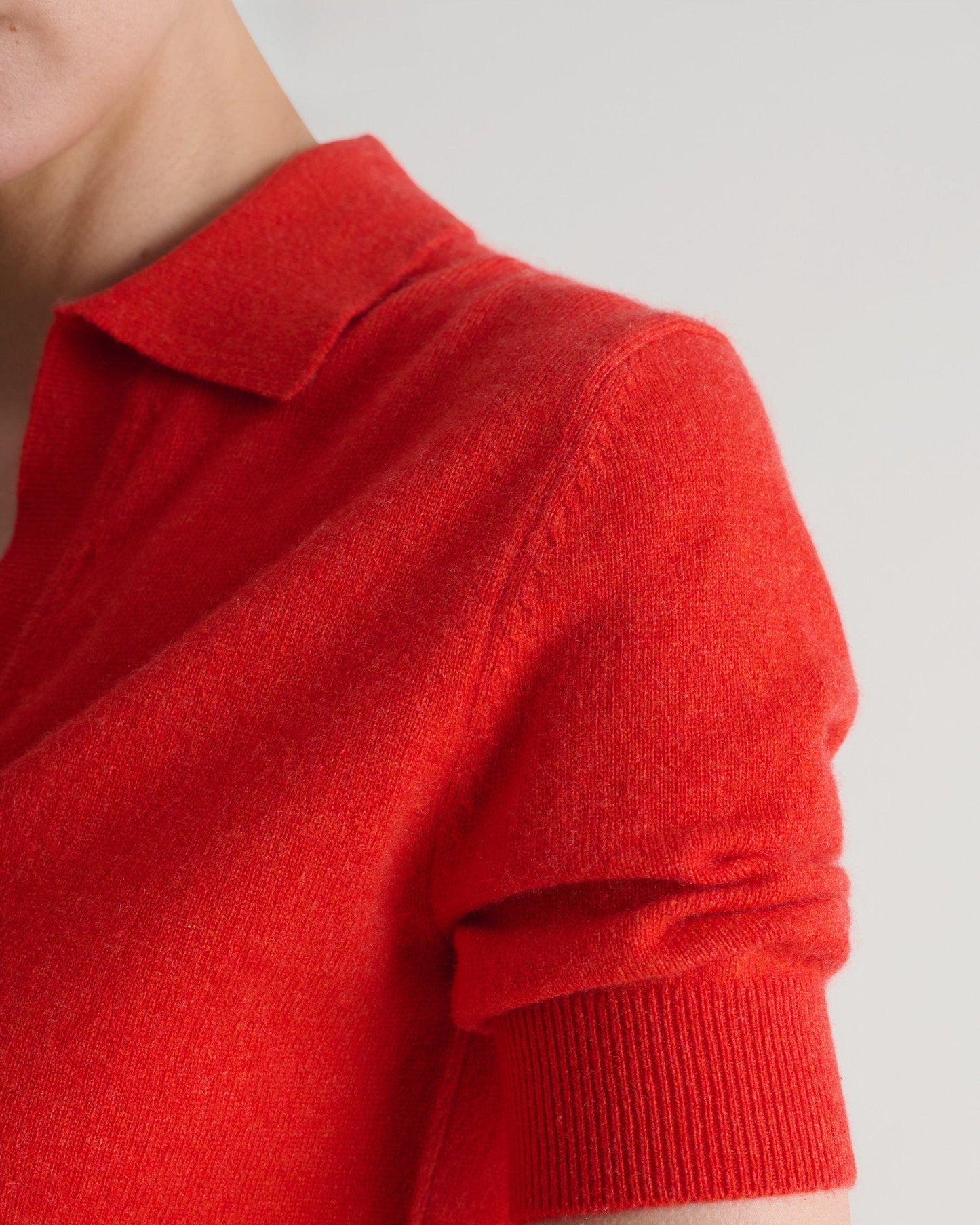 Women's Finest Cashmere Open Collar Polo - Poppy