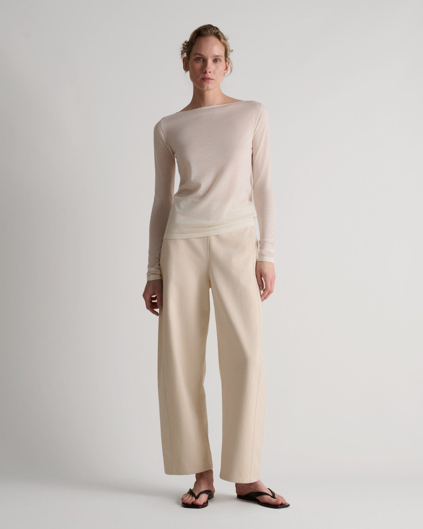 Women's Superfine Merino Straight Neck Jumper - Buttermilk