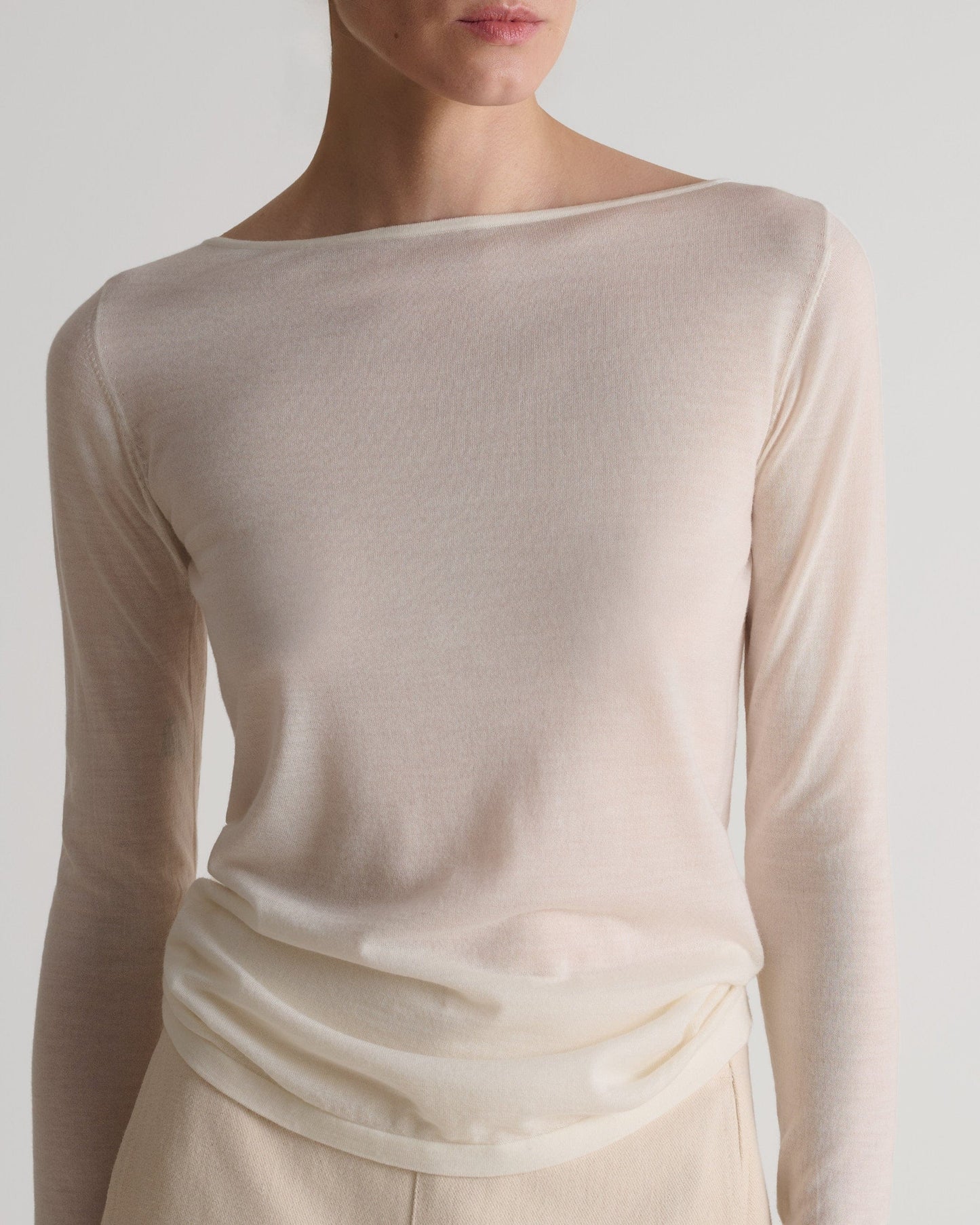 Women's Superfine Merino Straight Neck Jumper - Buttermilk