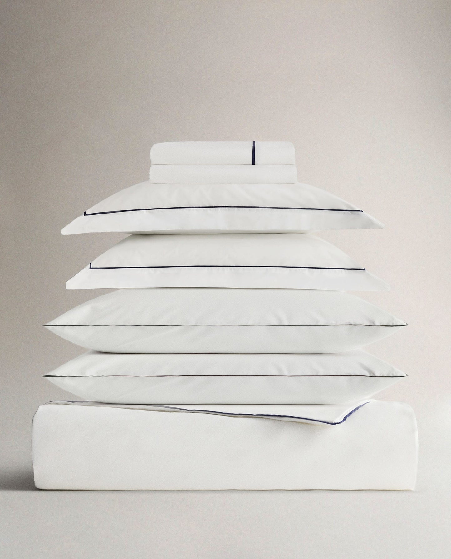 The Crisp & Cool Organic Deluxe Bundle - White Navy Piping - Twin