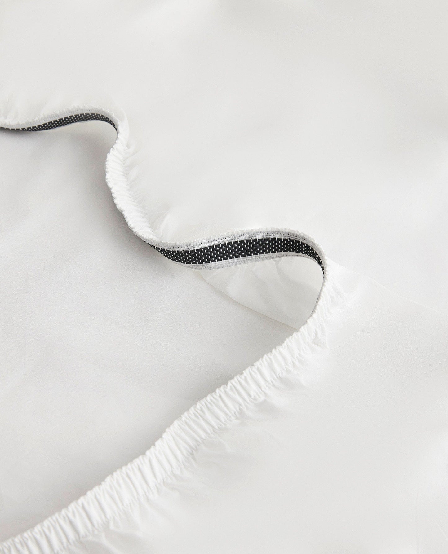 Soft & Smooth Premium Cotton Fitted Sheet - White