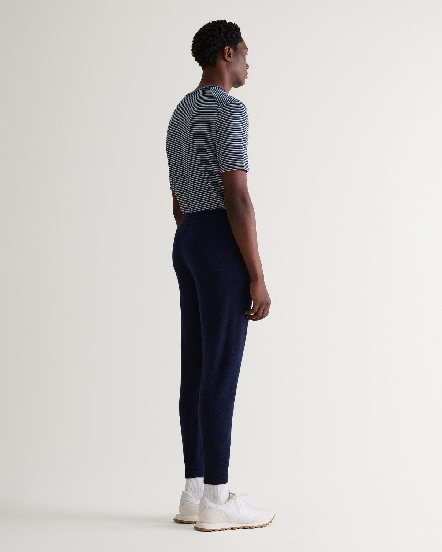 Men's Finest Cashmere Joggers - Navy