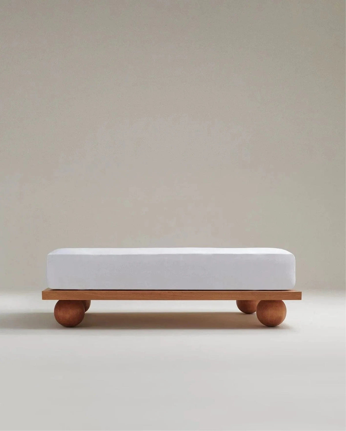 The Crisp & Cool Organic Luxury Deep Fitted Sheet - White