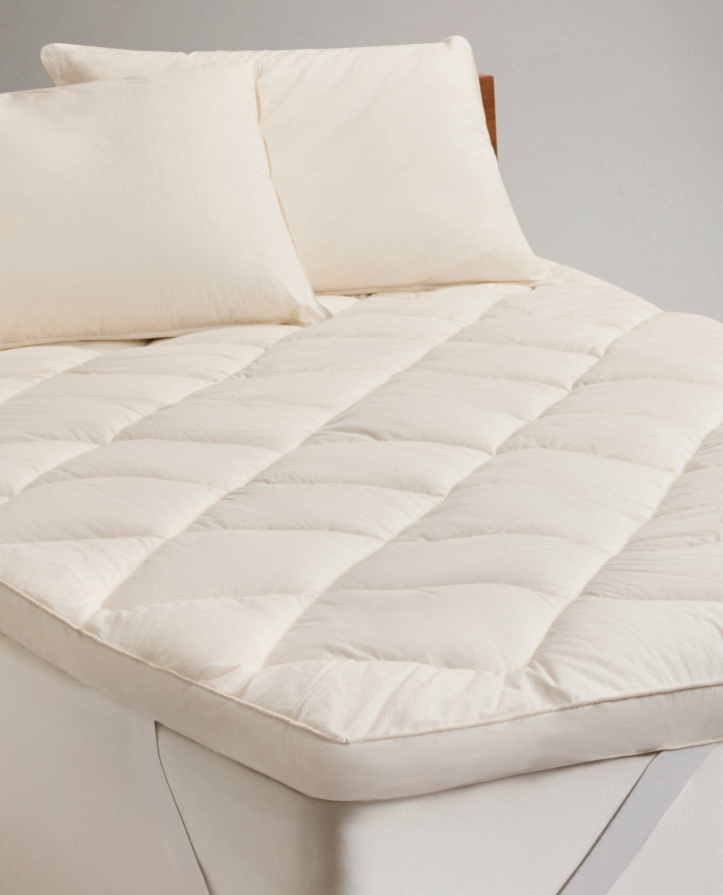 Luxury British Wool Mattress Topper