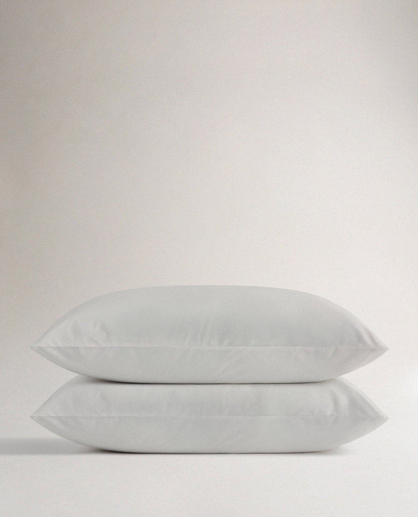 Image 1 of 5 showing Rise & Fall's Crisp & Cool Organic Cotton Standard Pillowcase Set, colour: white.