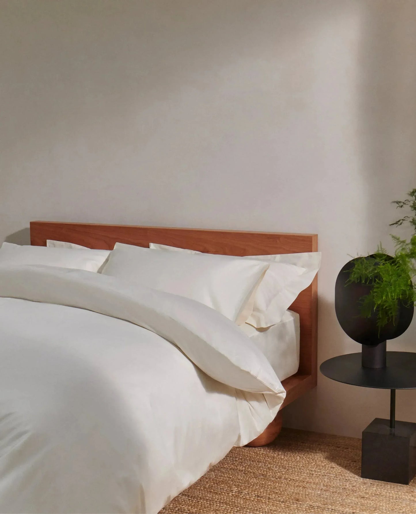 Image 4 of 4 showing Rise & Fall's percale cotton duvet cover, colour: buttermilk.