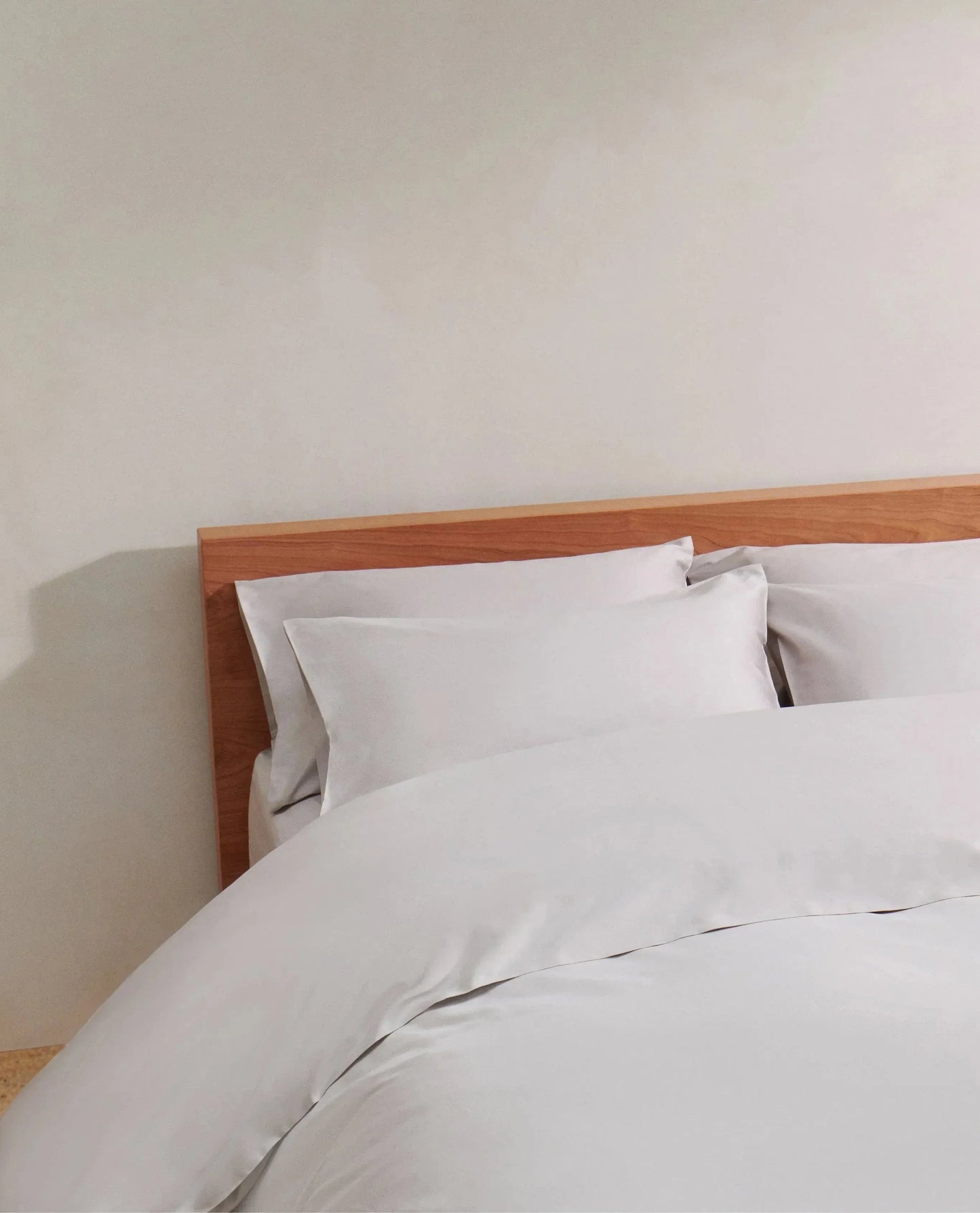Image 4 of 4 showing Rise & Fall's sateen cotton duvet cover, colour: pebble.