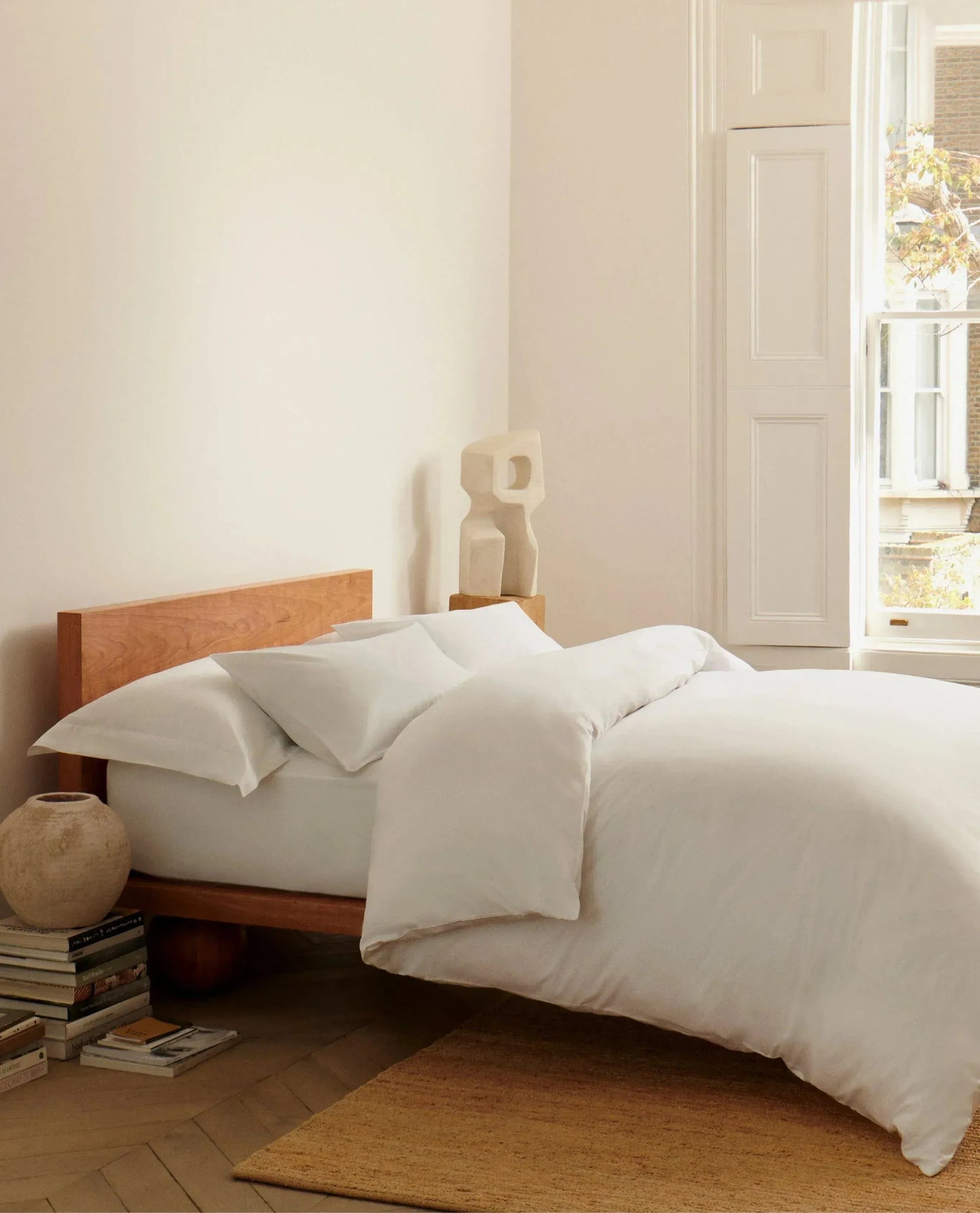 Image 4 of 4 showing Rise & Fall's white Soft & Smooth sateen cotton duvet cover in white