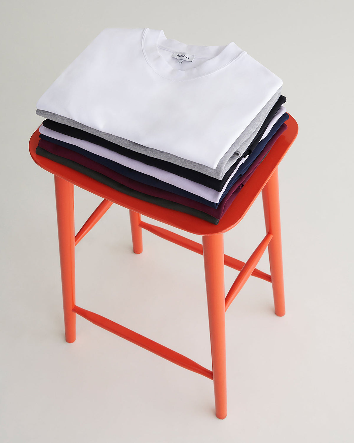 Heavyweight vs Oversized T-shirts: What's The Difference?