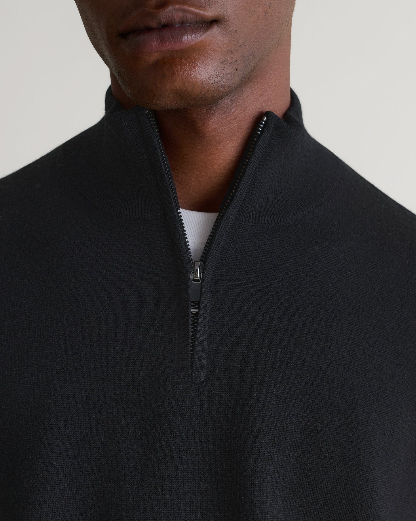 Men's Merino 1/4 Zip Jumper - Black