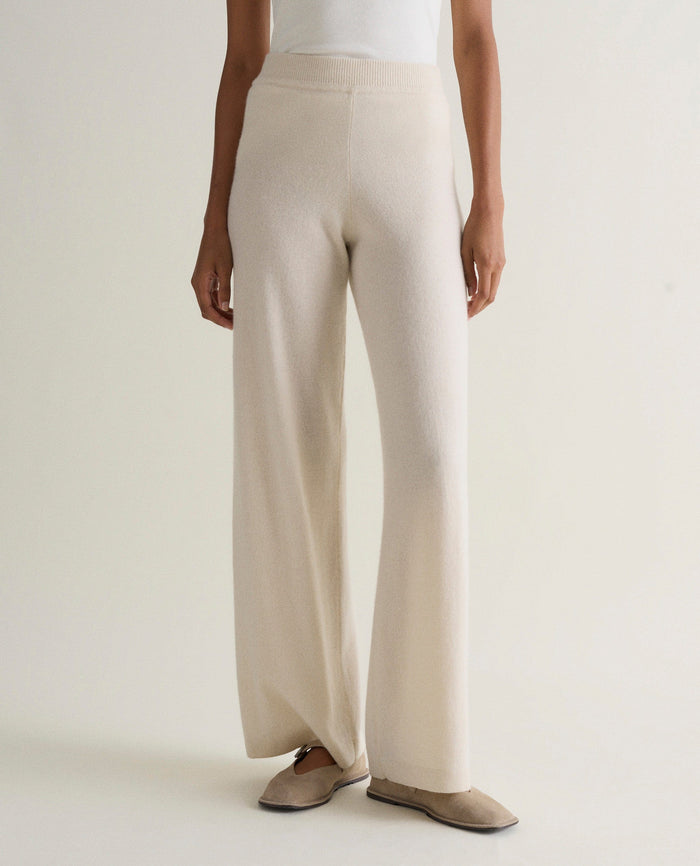 Buttermilk - Women's Finest Cashmere Wide-Leg Trousers