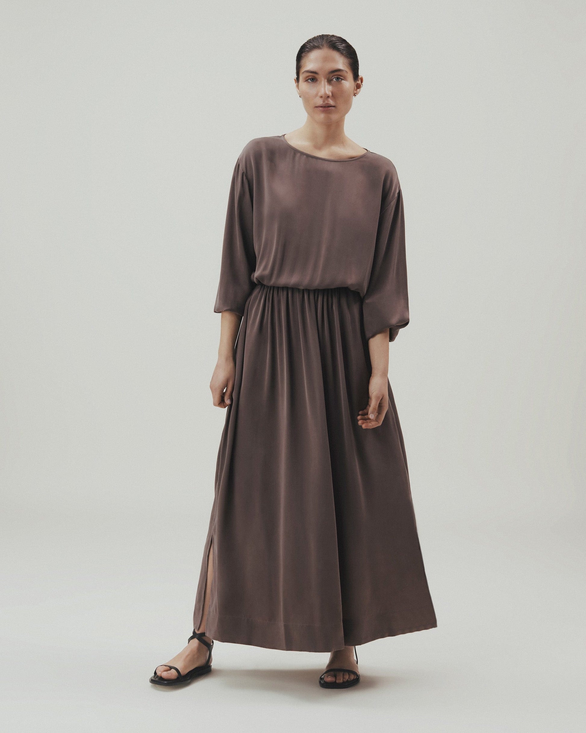 Women's Gathered Waist Easy-Silk Dress - Bitter Chocolate