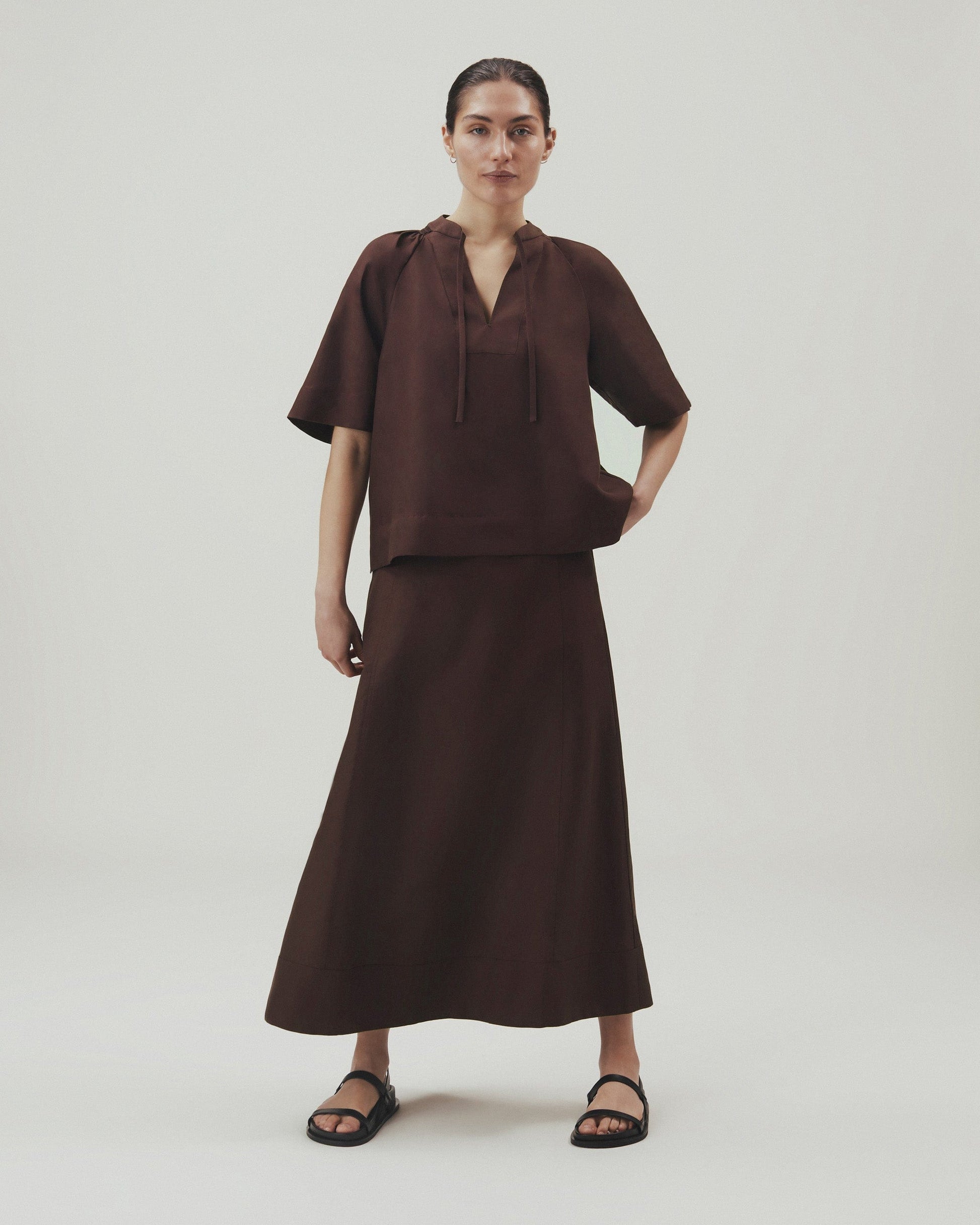 Women's Future-Linen Tie Neck Blouse - Umber