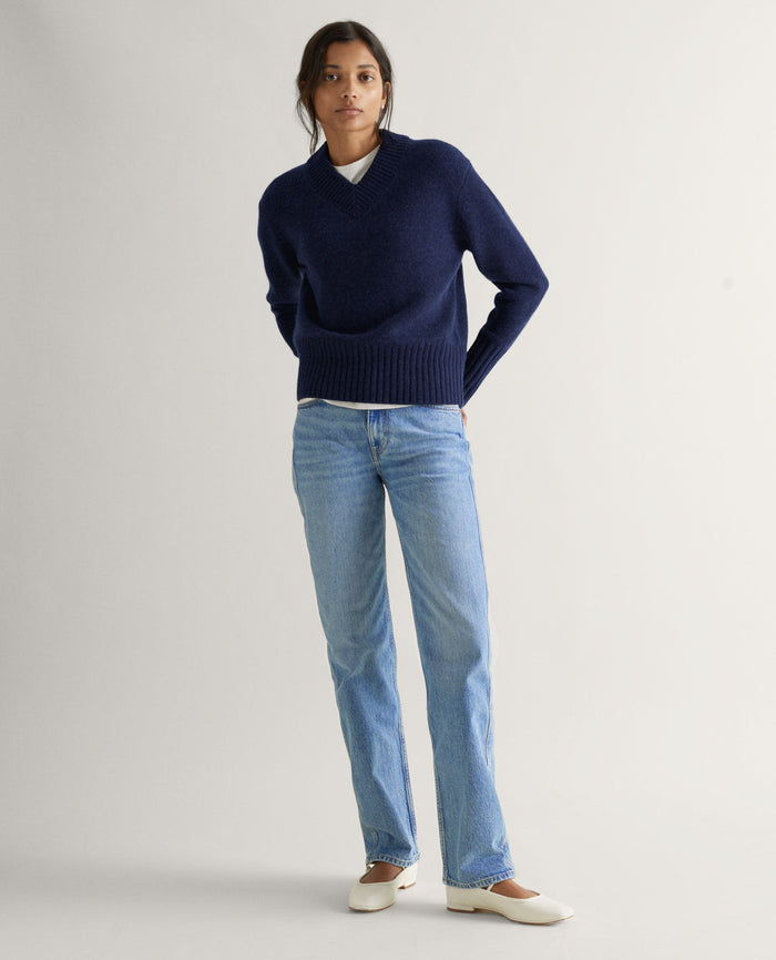 Navy - Women's Cashmere Merino V Neck Jumper