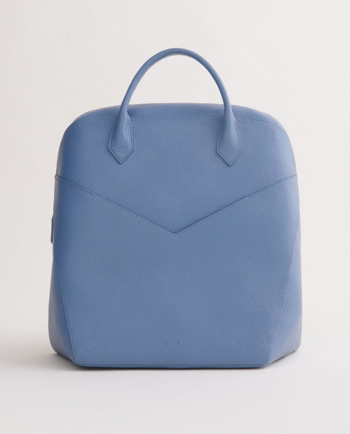 Meli-Melo Briony Mini Backpack crafted in nappa leather balances