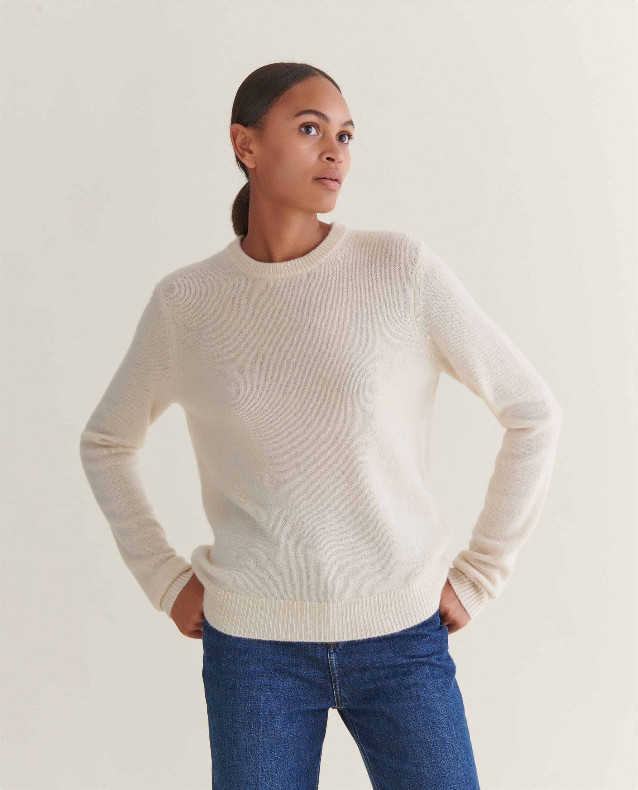 Women's Finest Cashmere Mid-Weight Crewneck Jumper