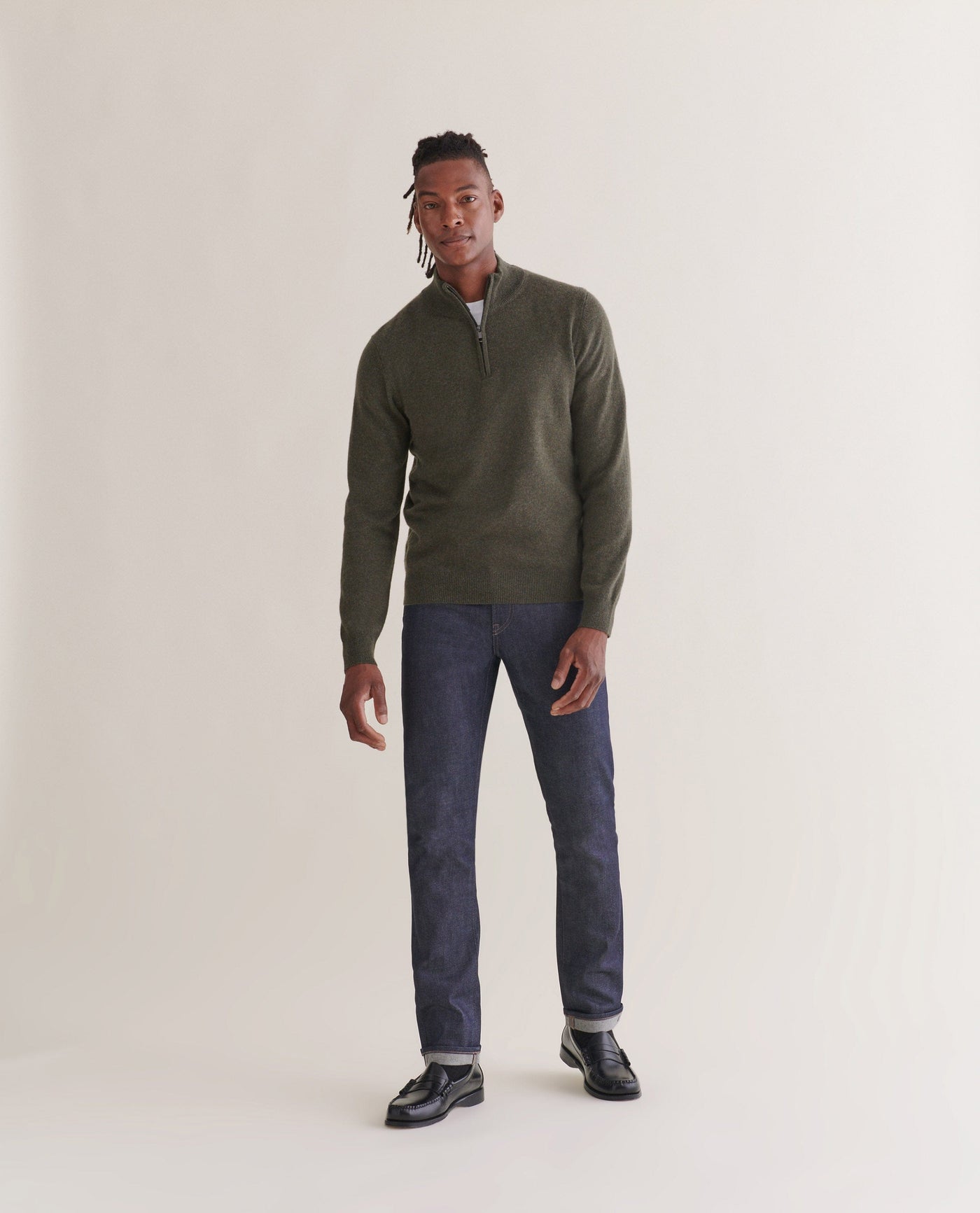 Luxurious Comfort: The Timeless Appeal of Cashmere Jumpers for Men