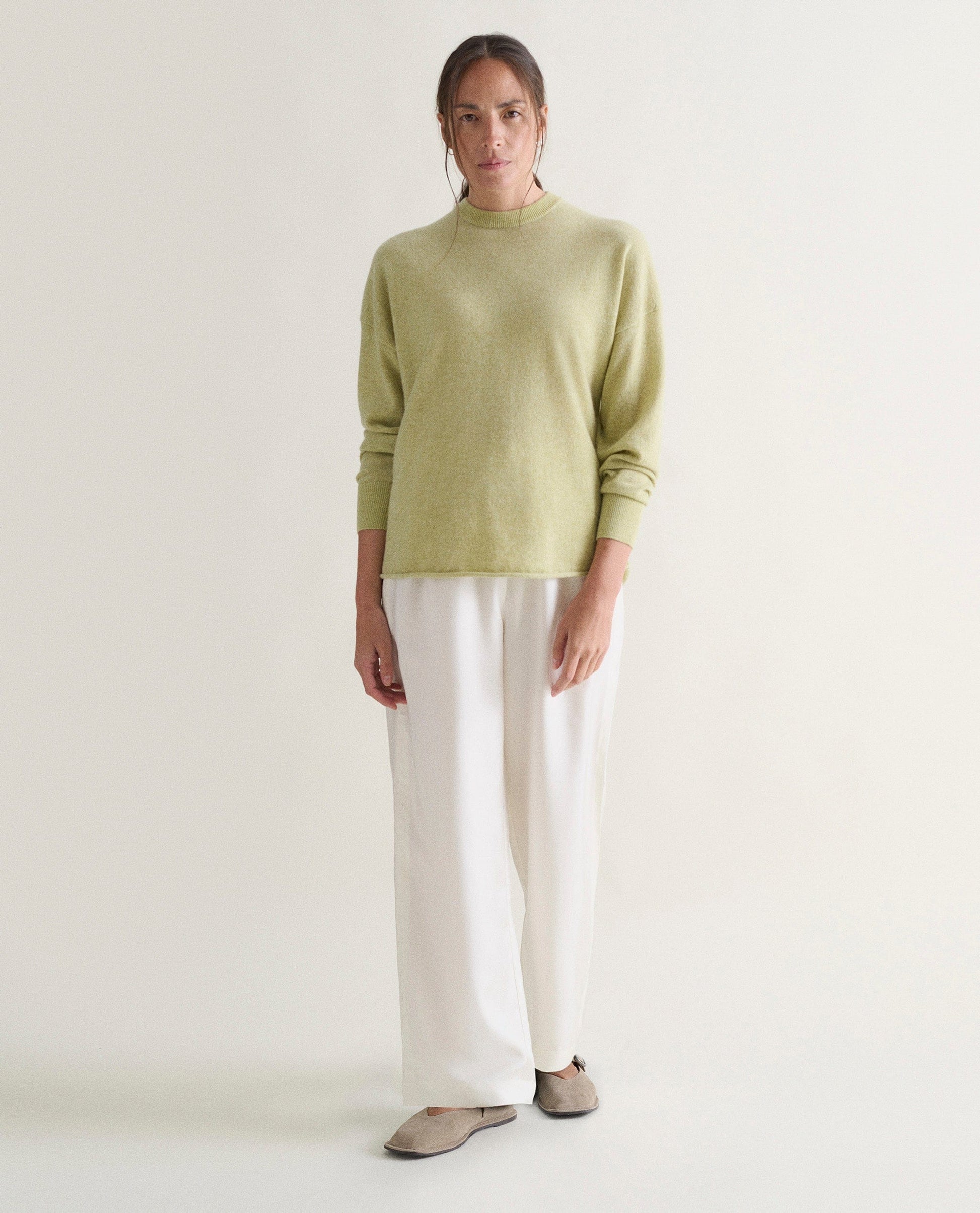 Women's Finest Cashmere Sweatshirt - Lichen