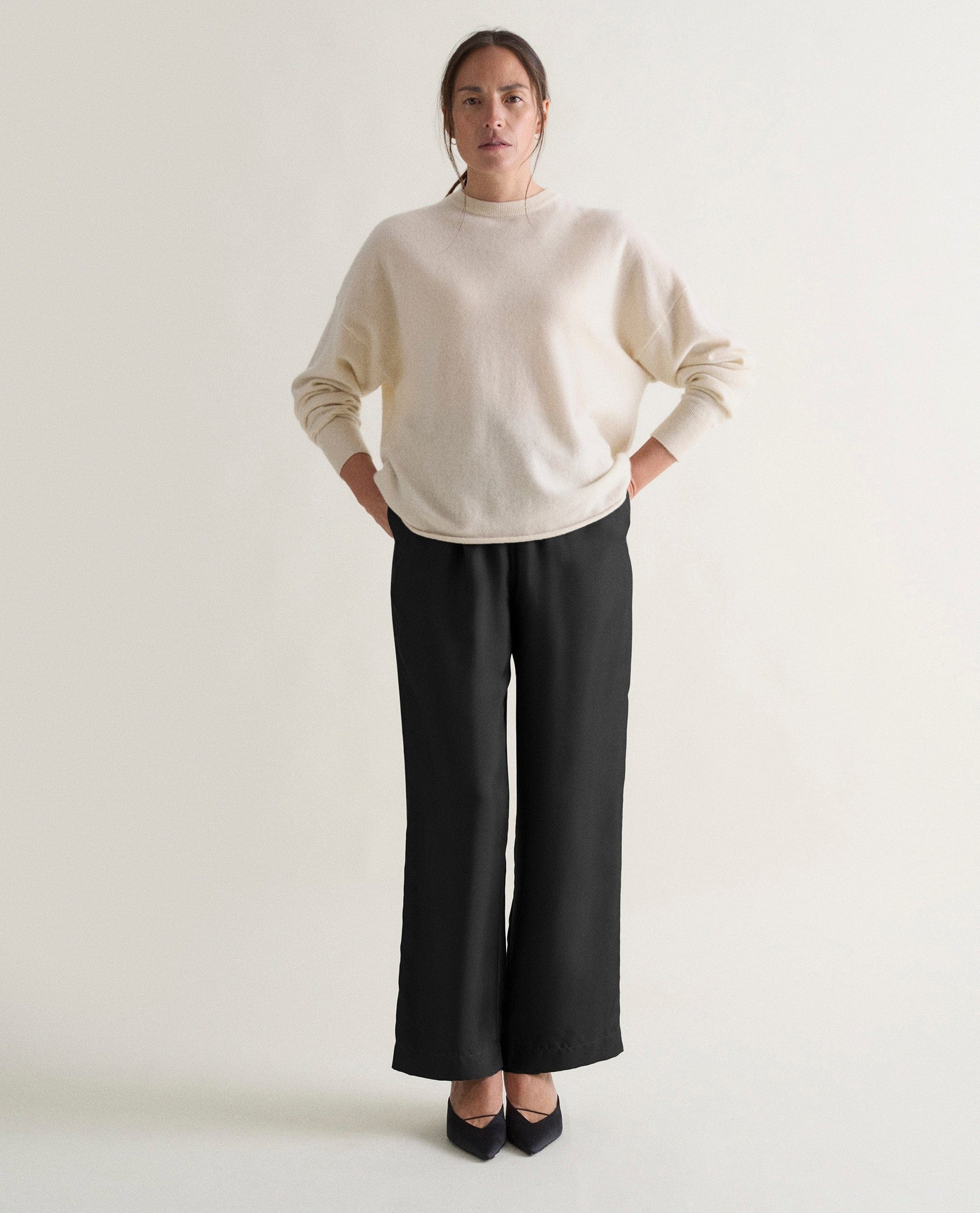 Women's Finest Cashmere Sweatshirt - Buttermilk