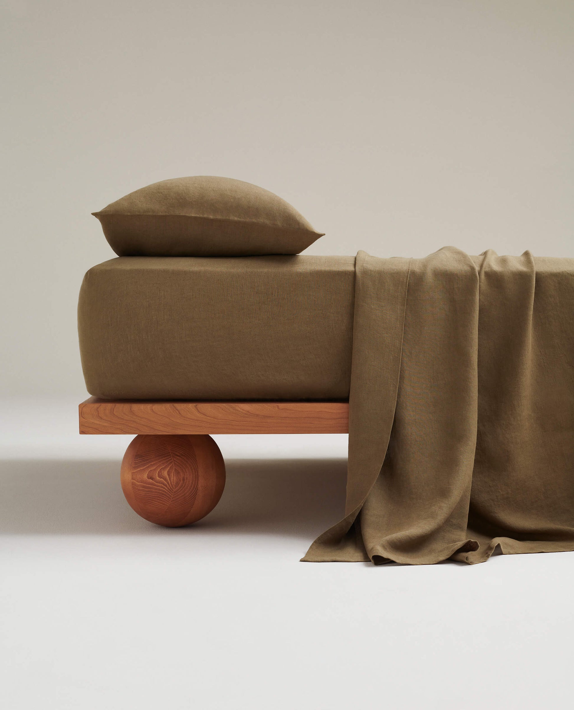 Relaxed & Refined Linen Flat Sheet - Olive