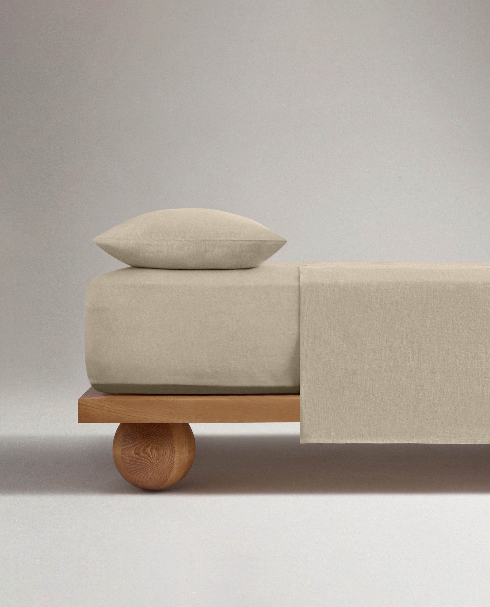 Relaxed & Refined Linen Fitted Sheet - Natural