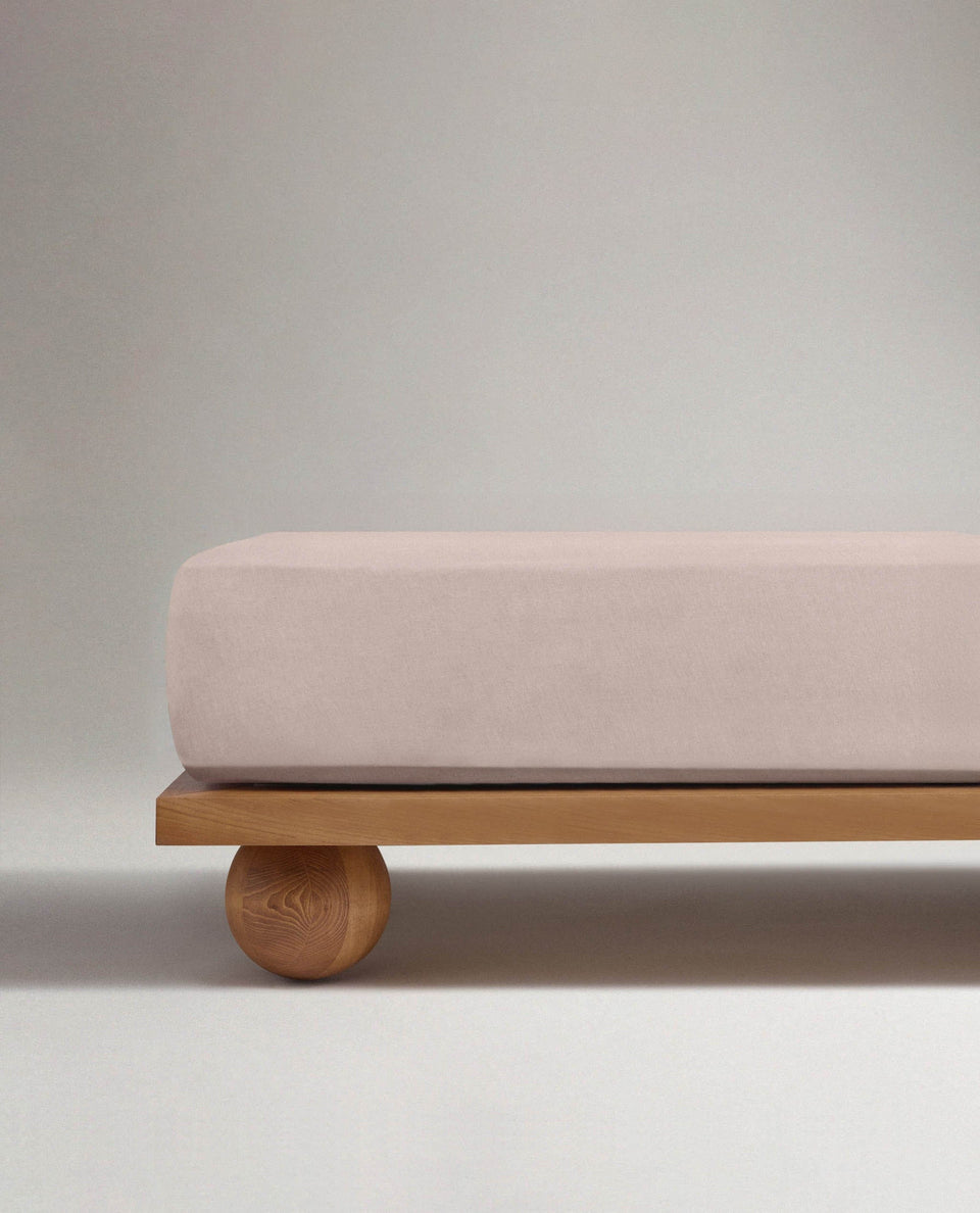 Relaxed & Refined Linen Fitted Sheet - Bruised Peach