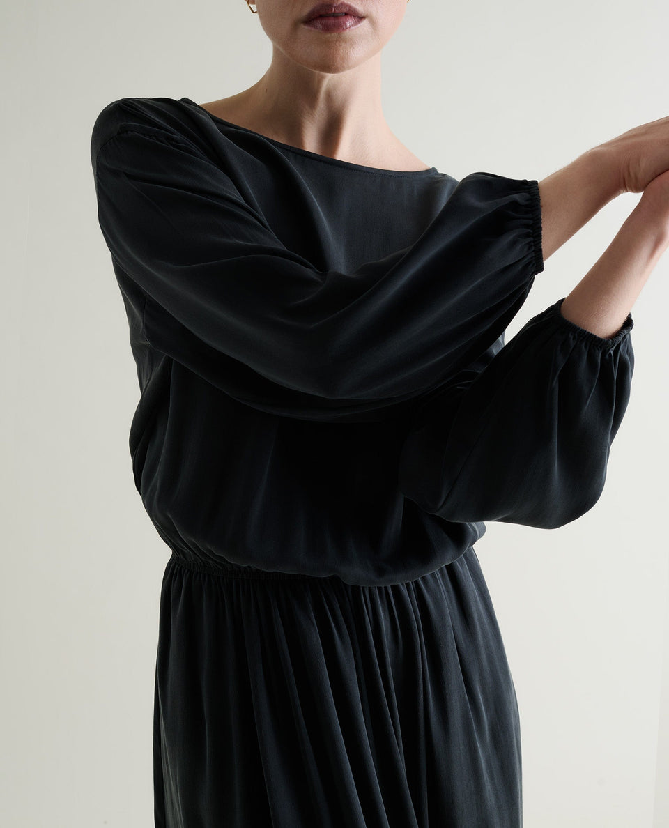 Women's Gathered Waist Easy-Silk Dress - Black