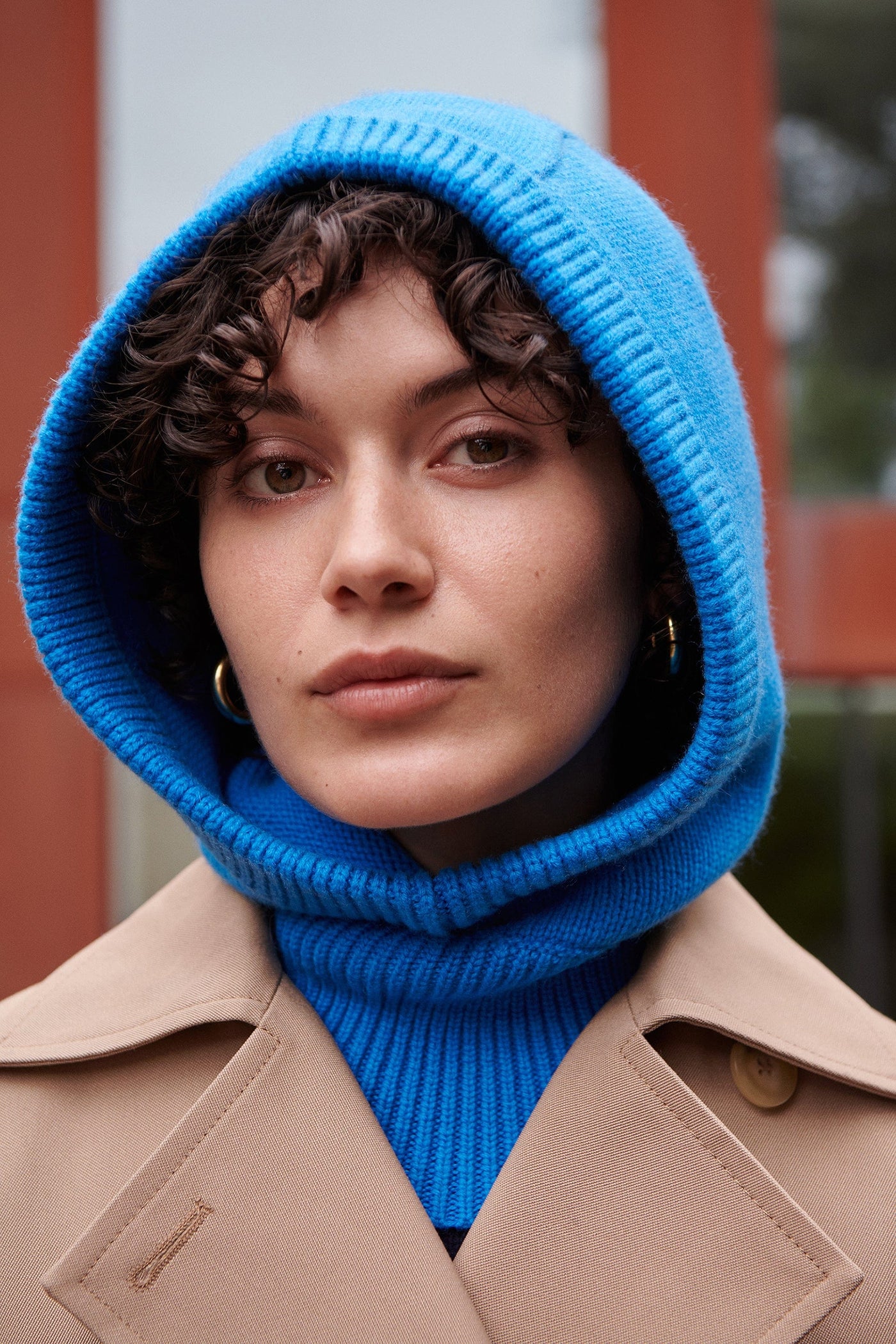 Embrace Cozy Comfort with Knitted Hoods: A Fashion Essential for Chilly Days