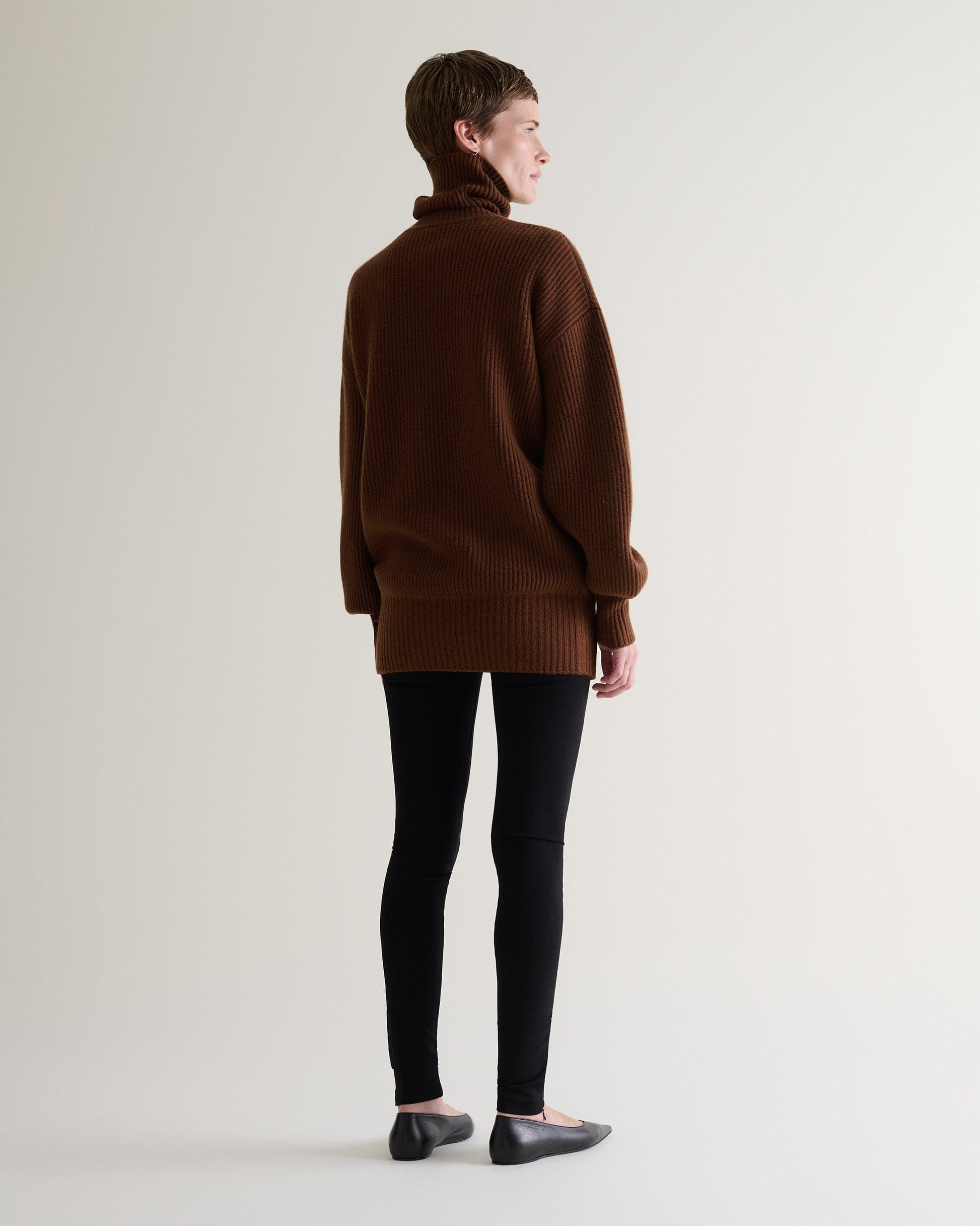 Women's Cashmere Merino Ottoman Ribbed Roll Neck Jumper - Burl