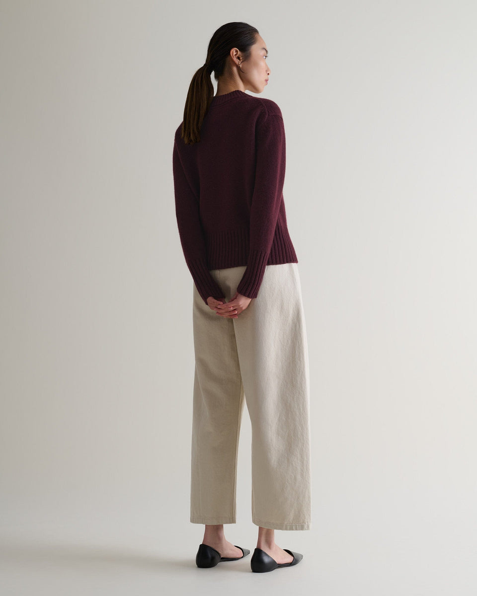 Women's Cashmere Merino V Neck Jumper - Oxblood