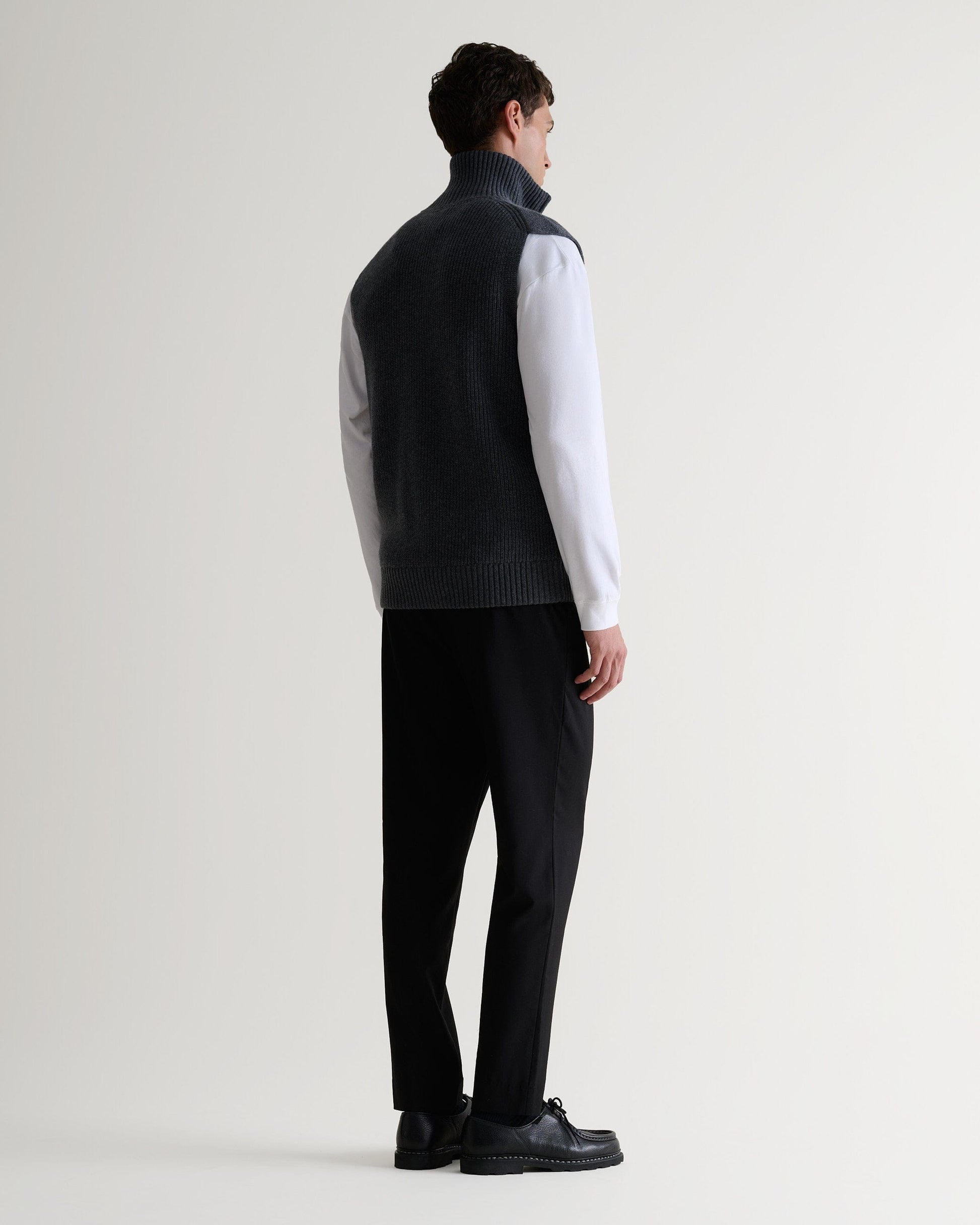Men's Cashmere Merino Funnel Knit Vest - Graphite-[colour]-[size]-Rise &amp; Fall