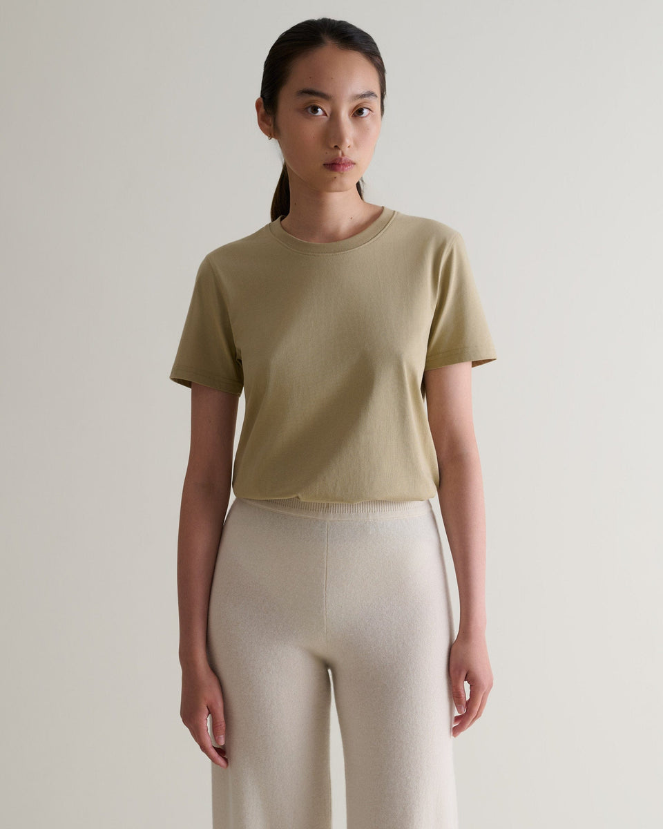 Women's Classic Cotton T-shirt - Smoky Olive