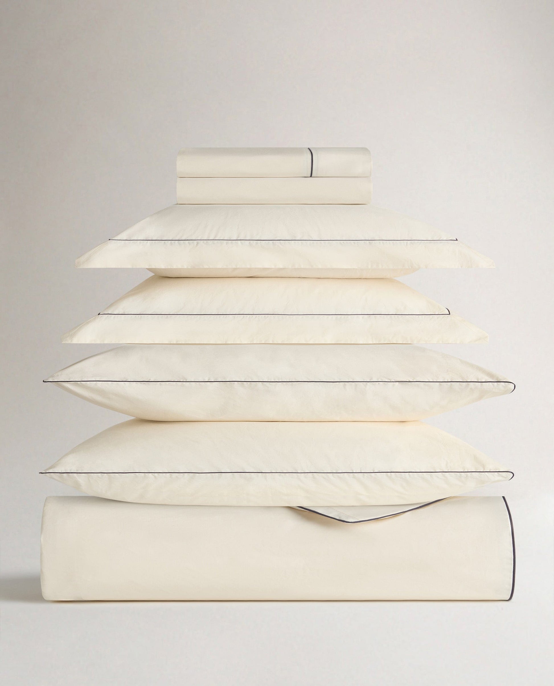 The Crisp & Cool Organic Deluxe Bundle - Buttermilk Black Piping - Super King