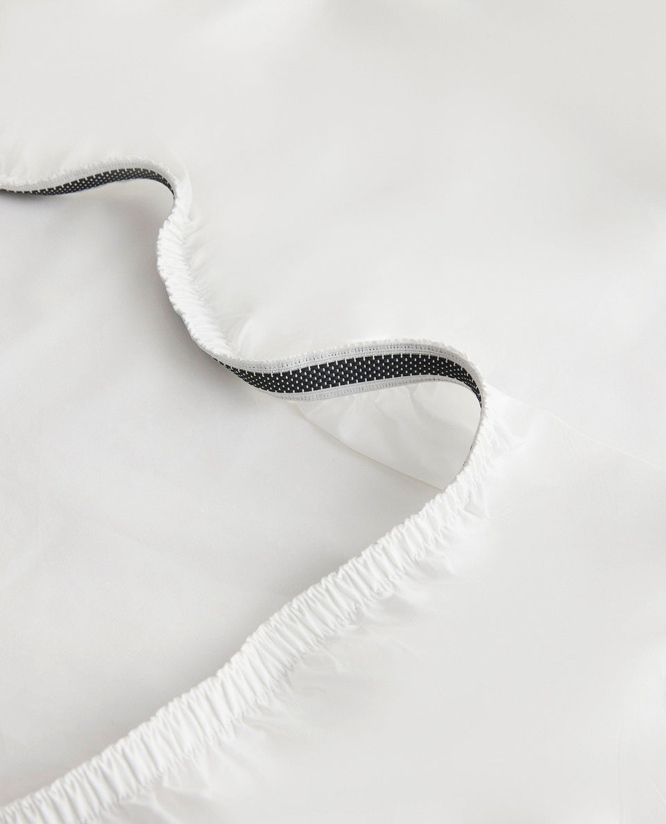 Crisp & Cool Organic Cotton Fitted Sheet - White