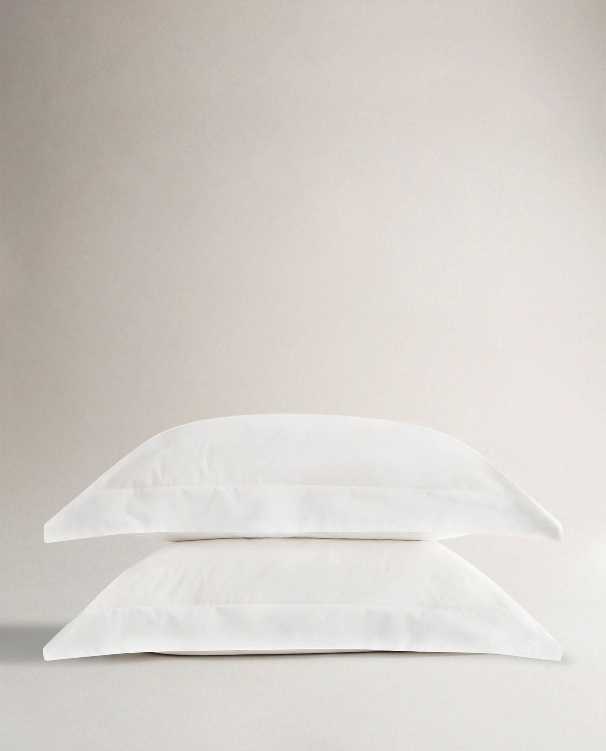 Crisp & Cool Organic Cotton Oxford Pillowcases - White