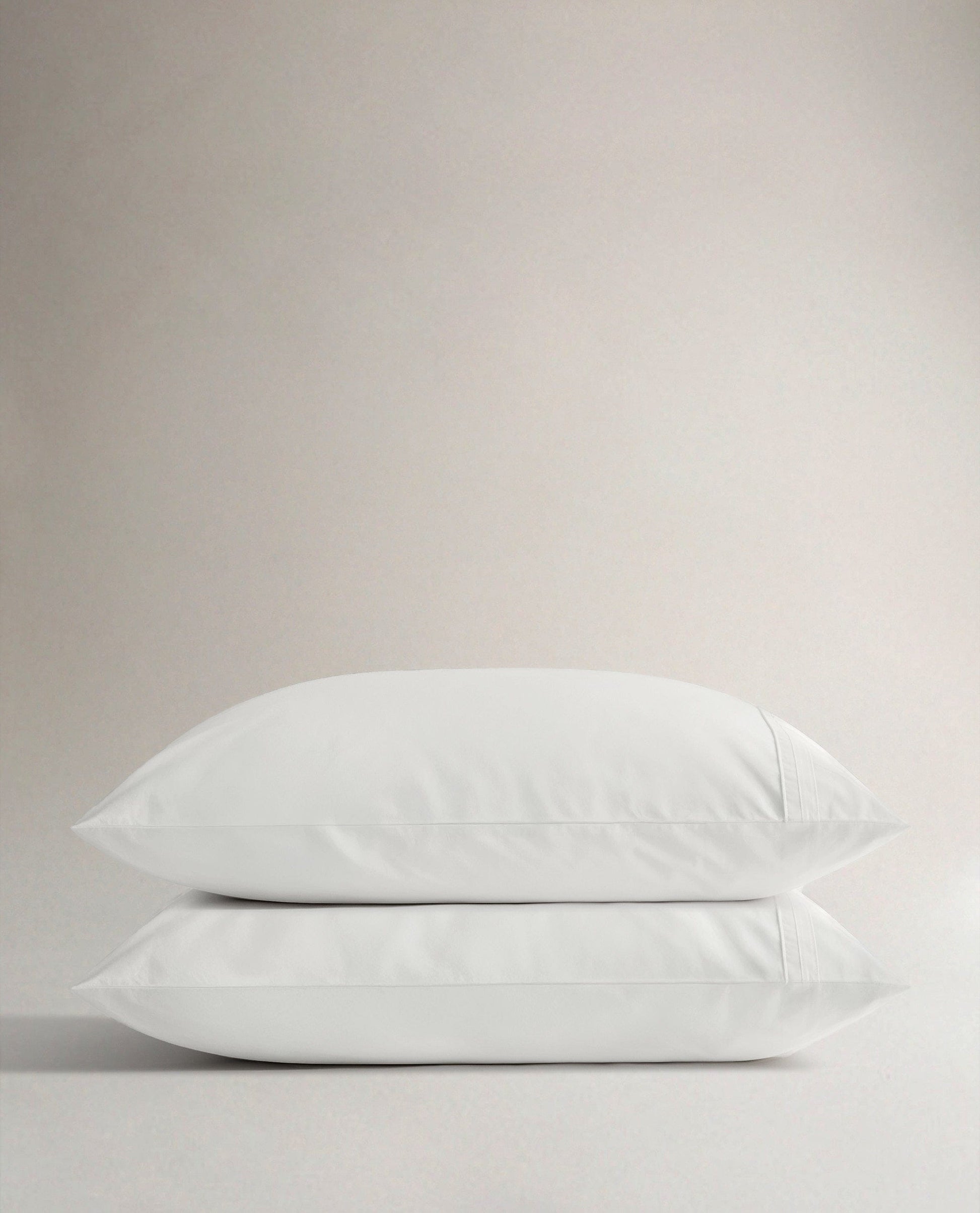 Crisp & Cool Organic Cotton Pillowcase Set - White Tailored Border