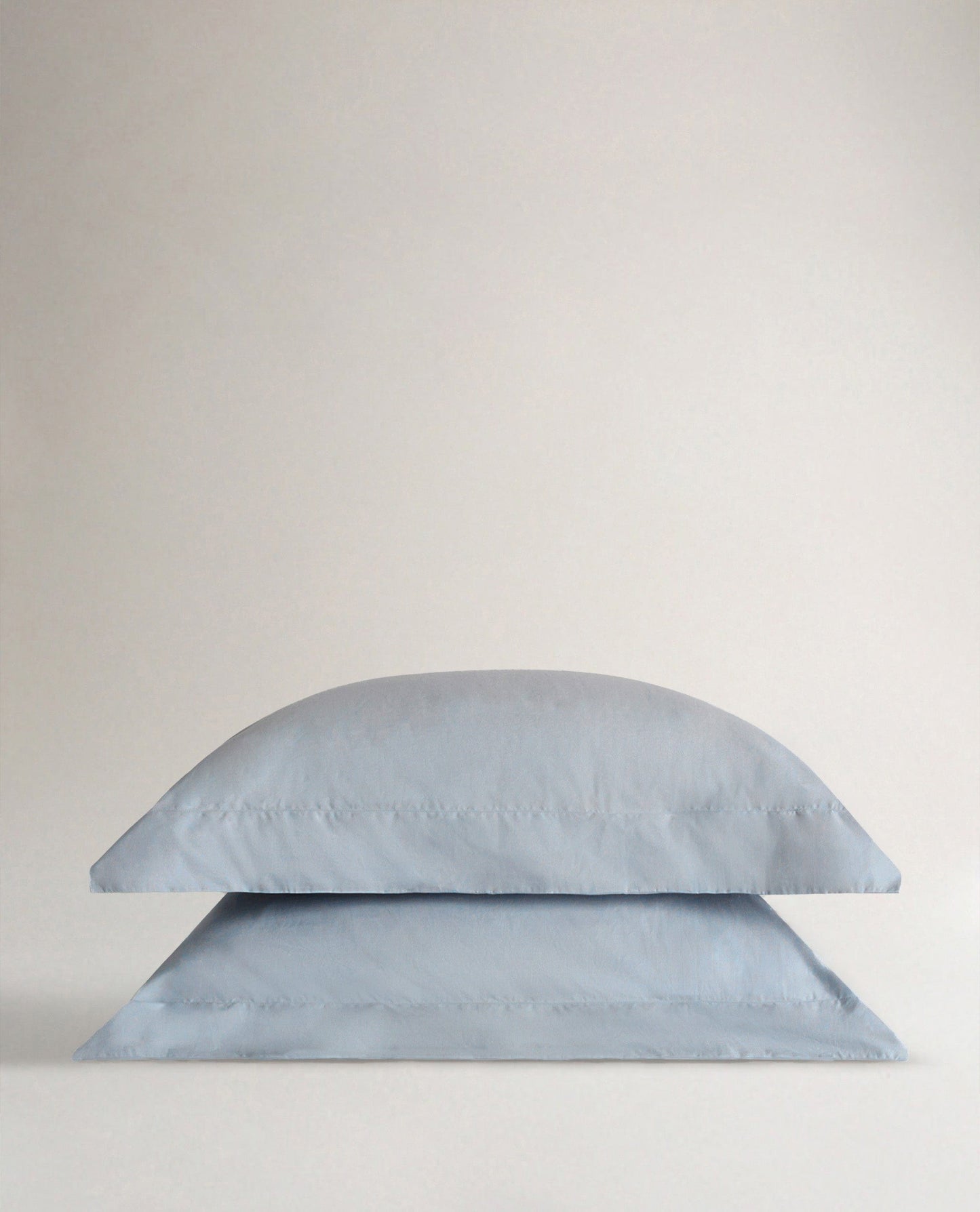 The Crisp & Cool Organic Luxury Oxford Pillowcase Set - Cornflower