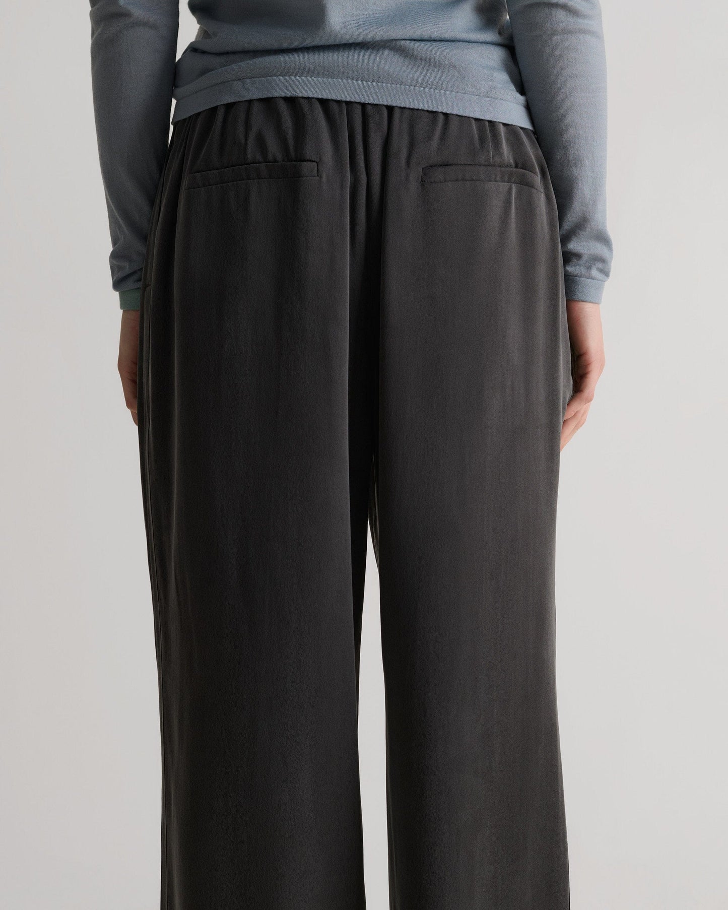 Easy-Silk Pleat Trouser - Washed Black