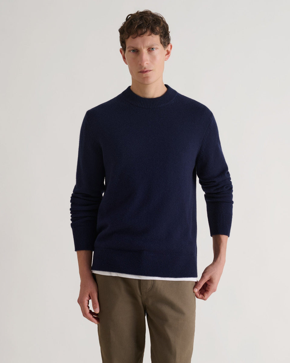 Men's Finest Cashmere Mid-Weight Crew Neck Jumper - Navy